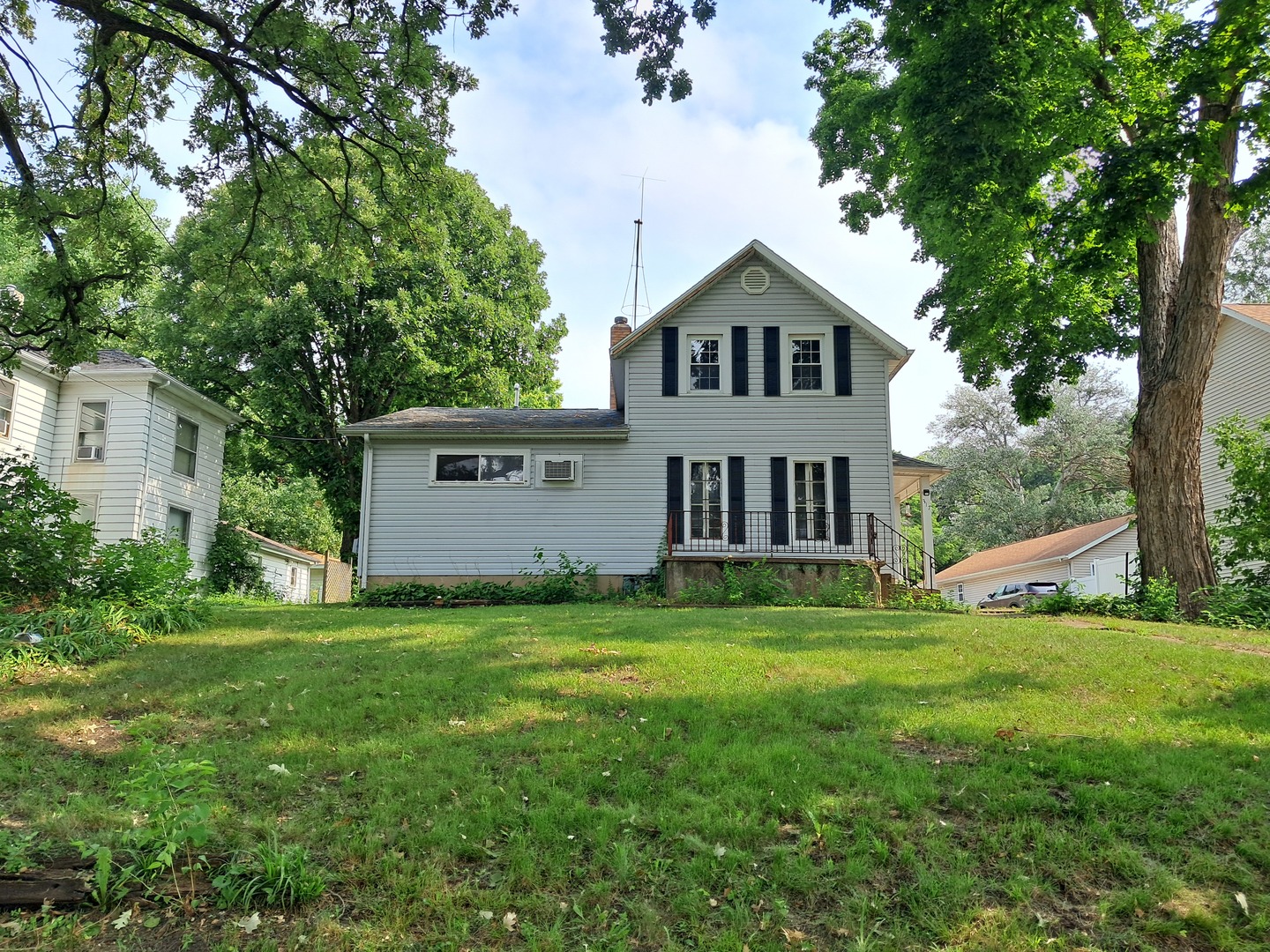 317 Clark Street Property Photo 1