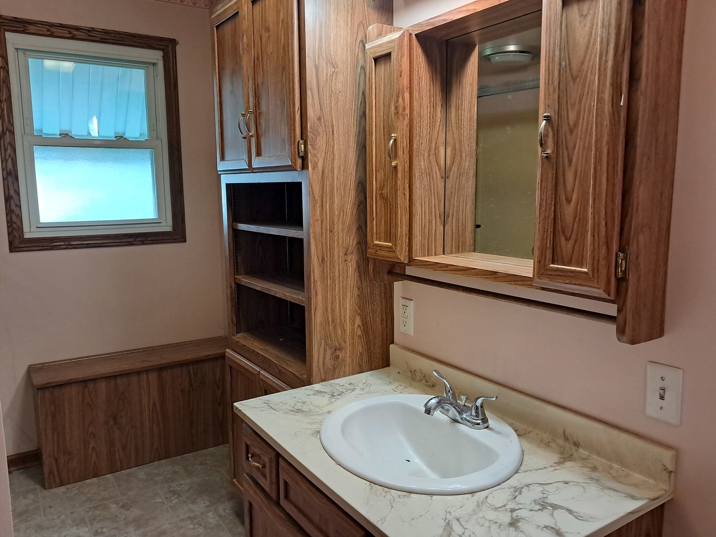 317 Clark Street Property Photo 9