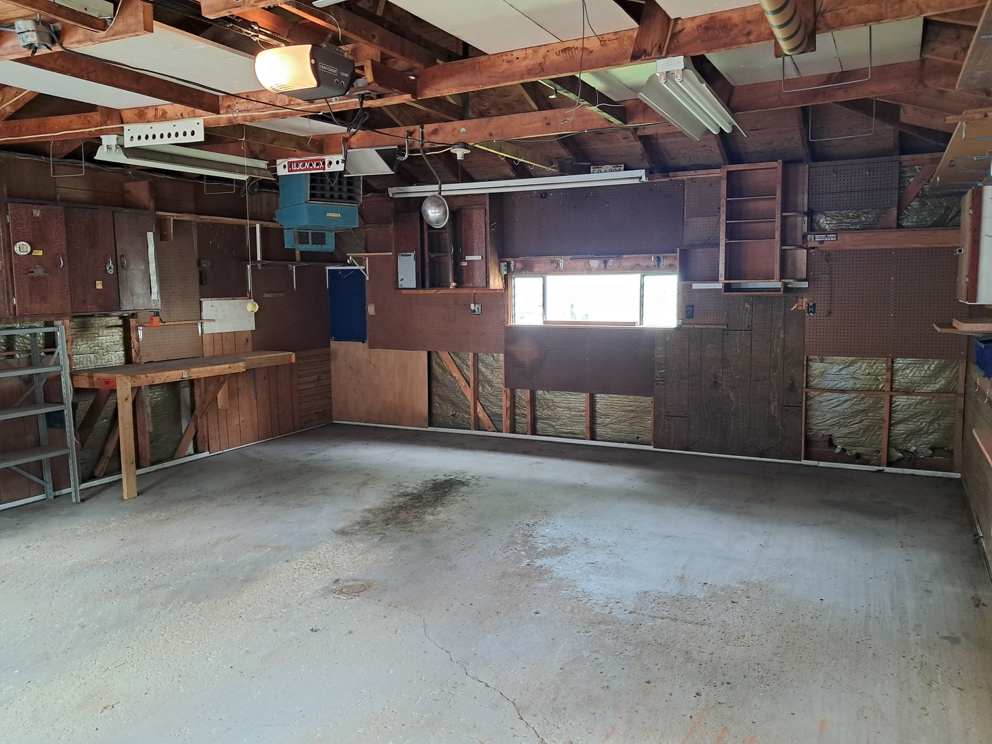 317 Clark Street Property Photo 18