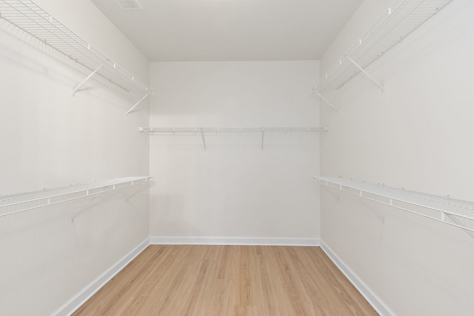11550 Windsor Drive Property Photo 16