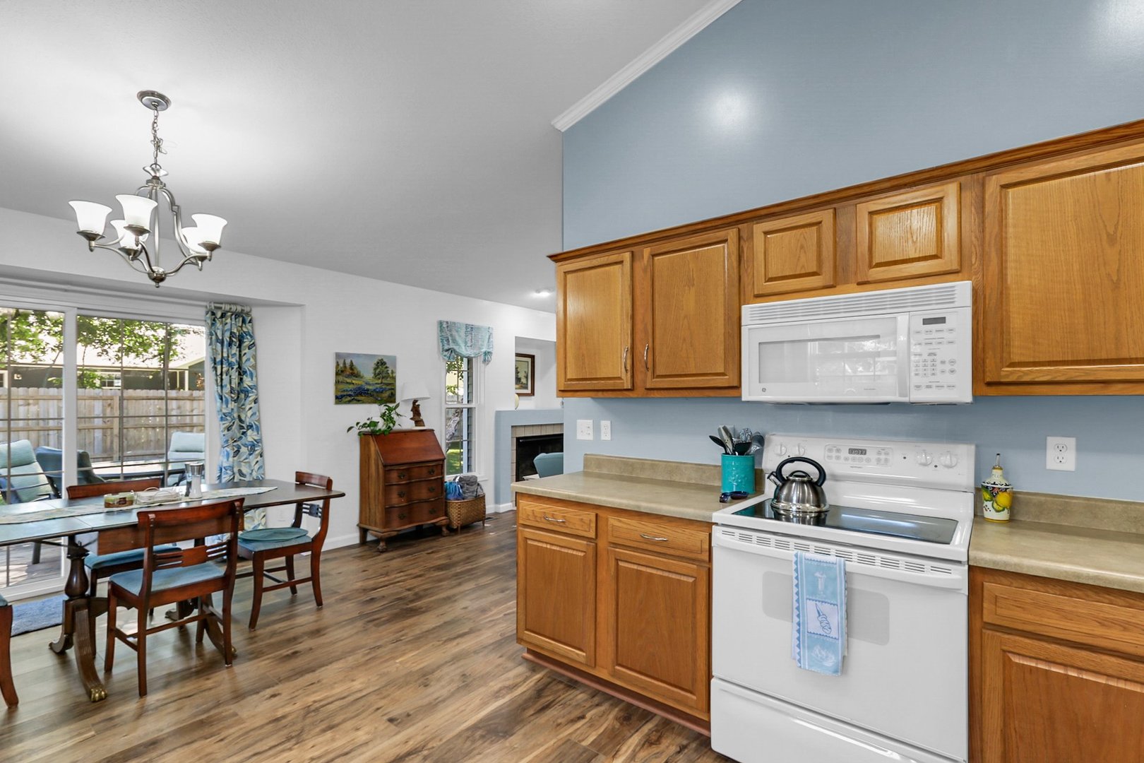2504 Goodfield Drive Property Photo 15