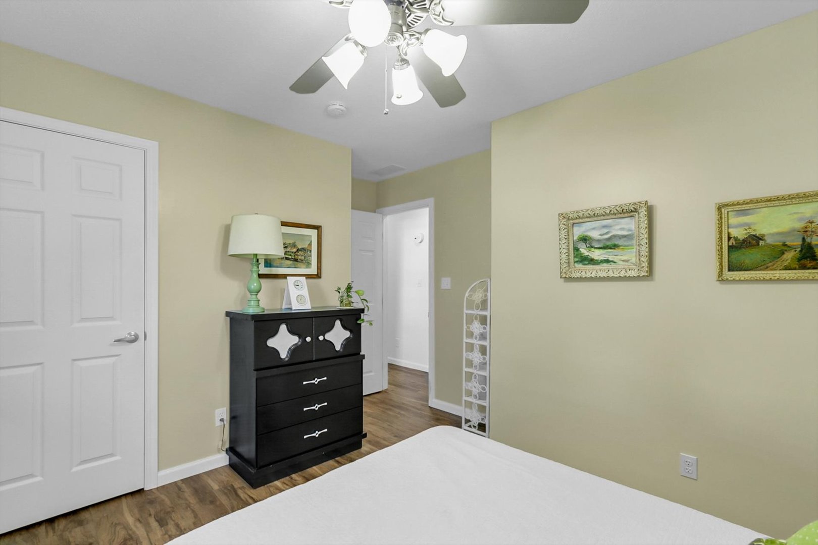 2504 Goodfield Drive Property Photo 20