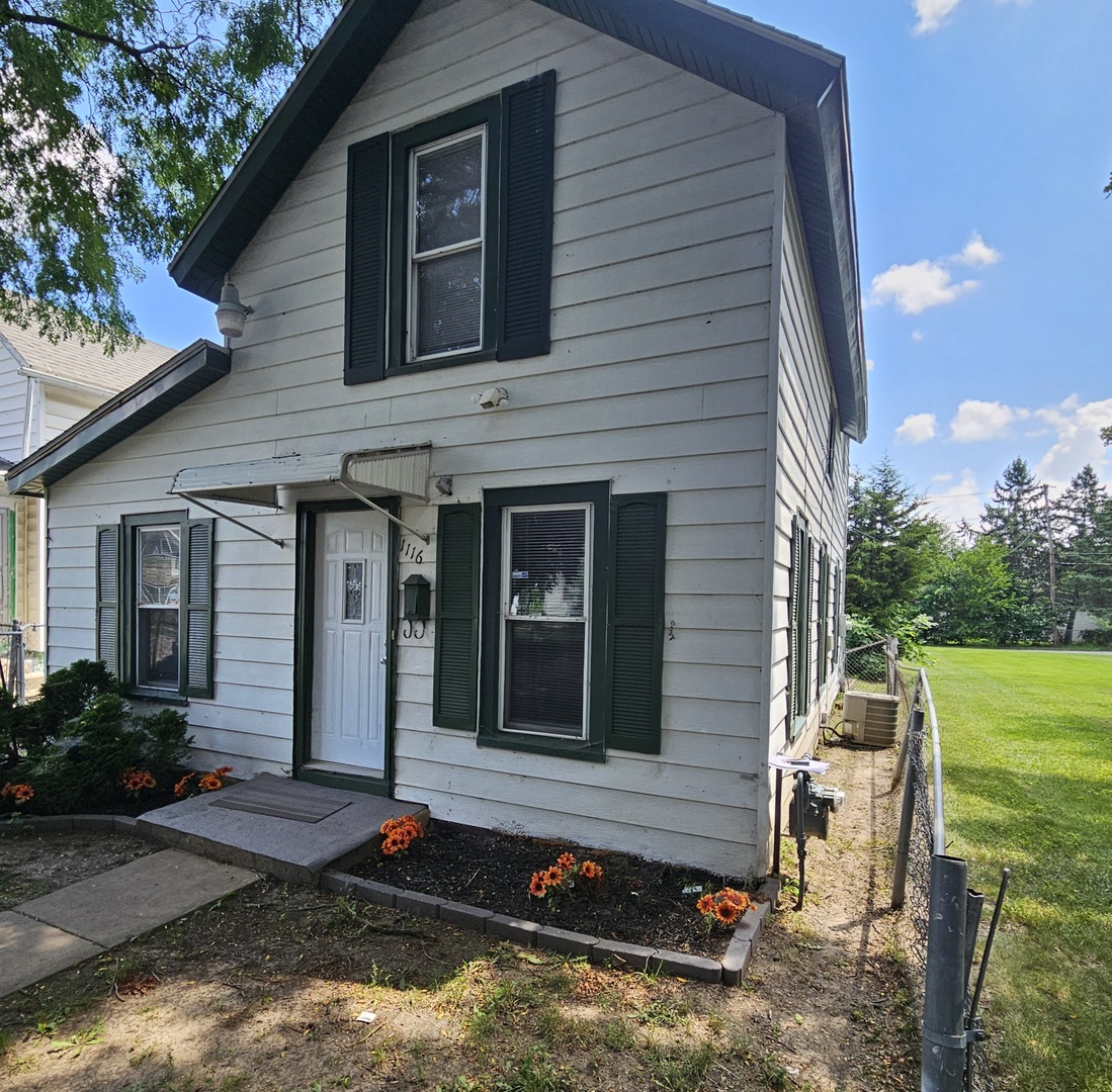1116 Corbin Street Property Photo 16