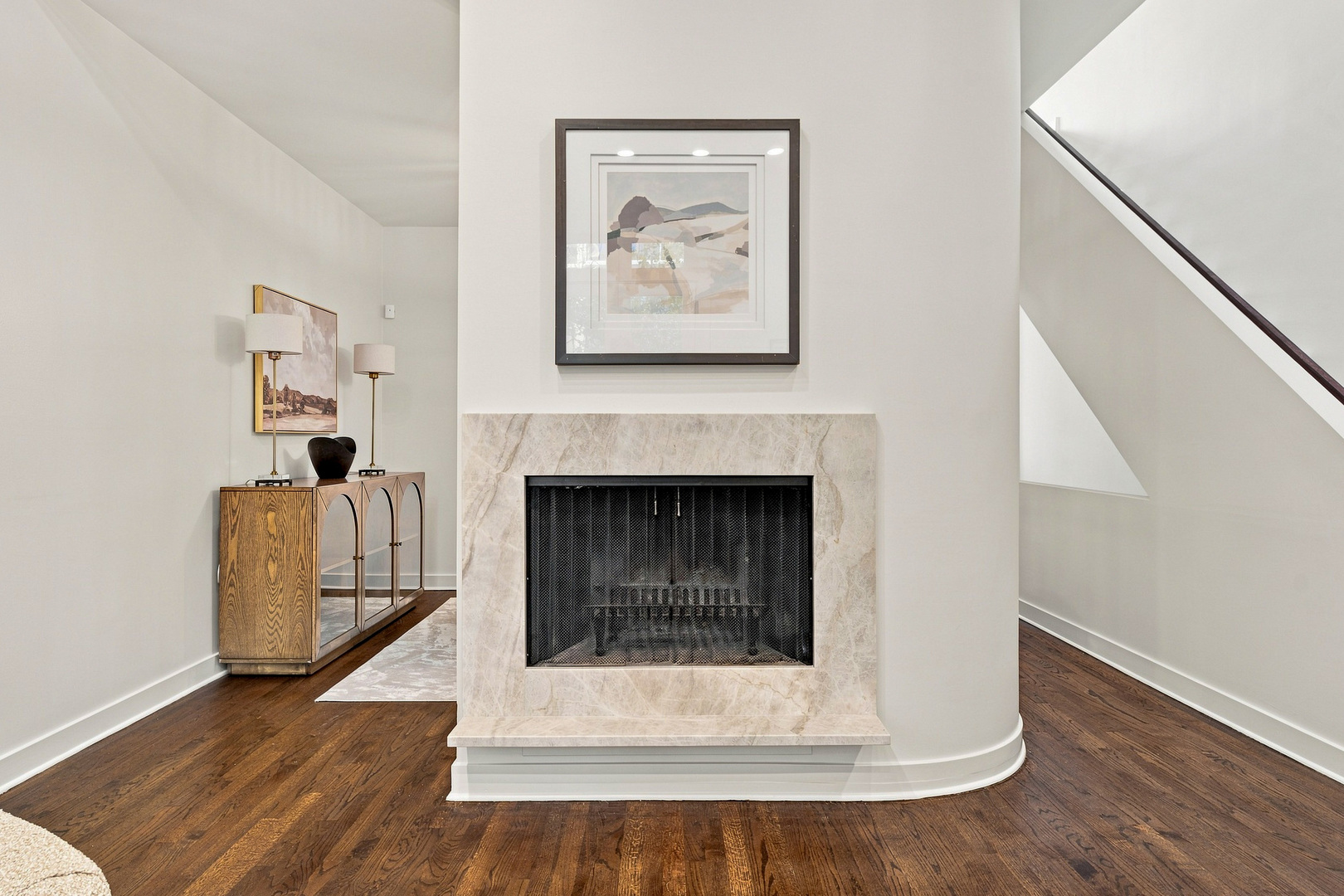 67 W Schiller Street Property Photo 12