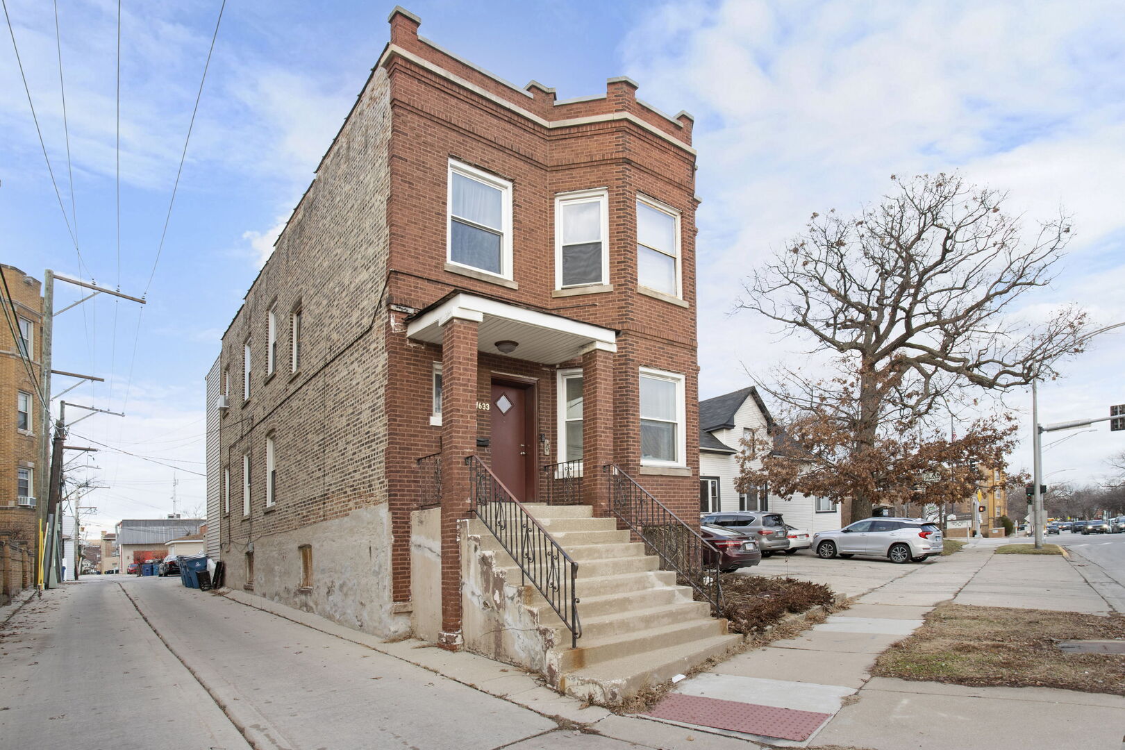 7633 Jackson Boulevard Property Photo 3