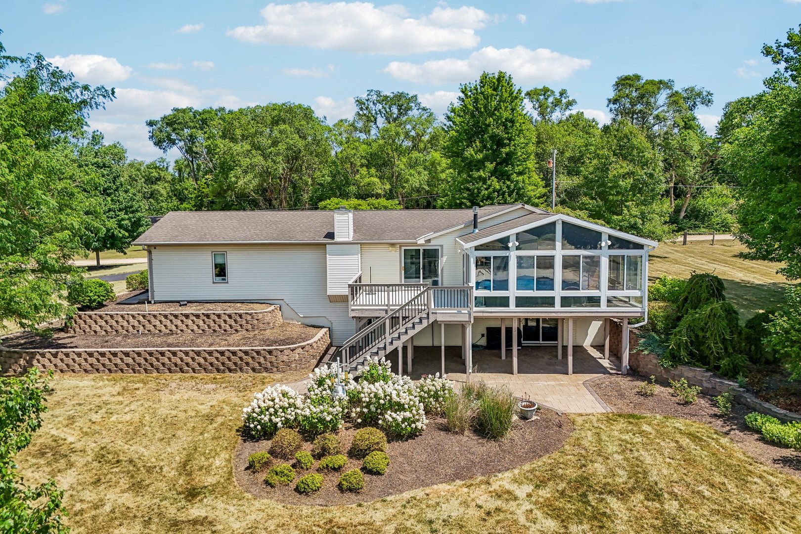 6797 Manchester Road Property Photo 1