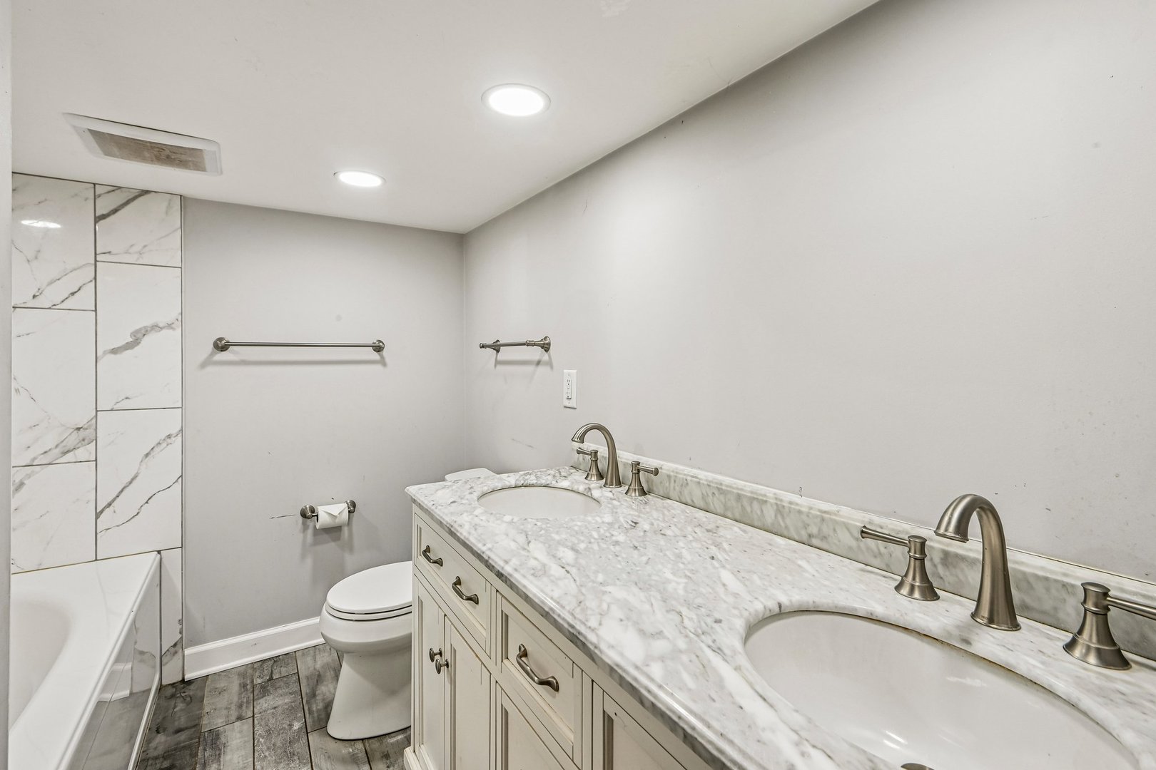 6797 Manchester Road Property Photo 7