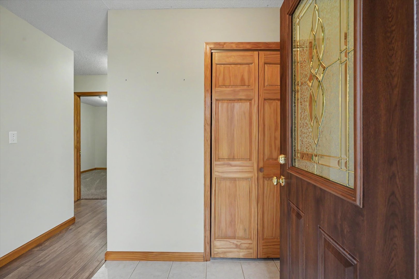2108 County Road 1900 E Property Photo 6