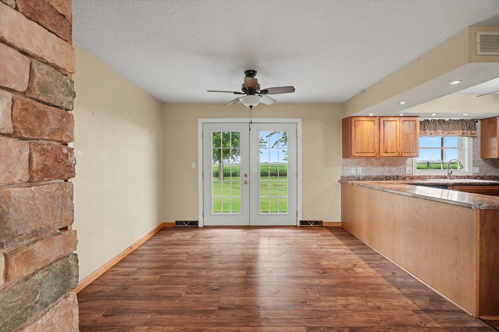 2108 County Road 1900 E Property Photo 11