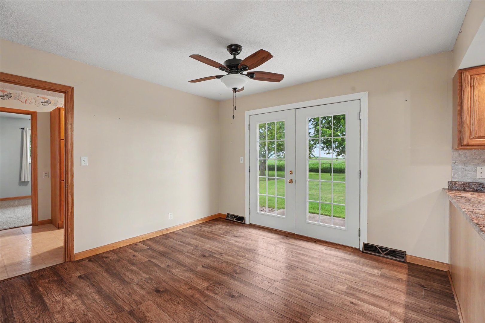 2108 County Road 1900 E Property Photo 13