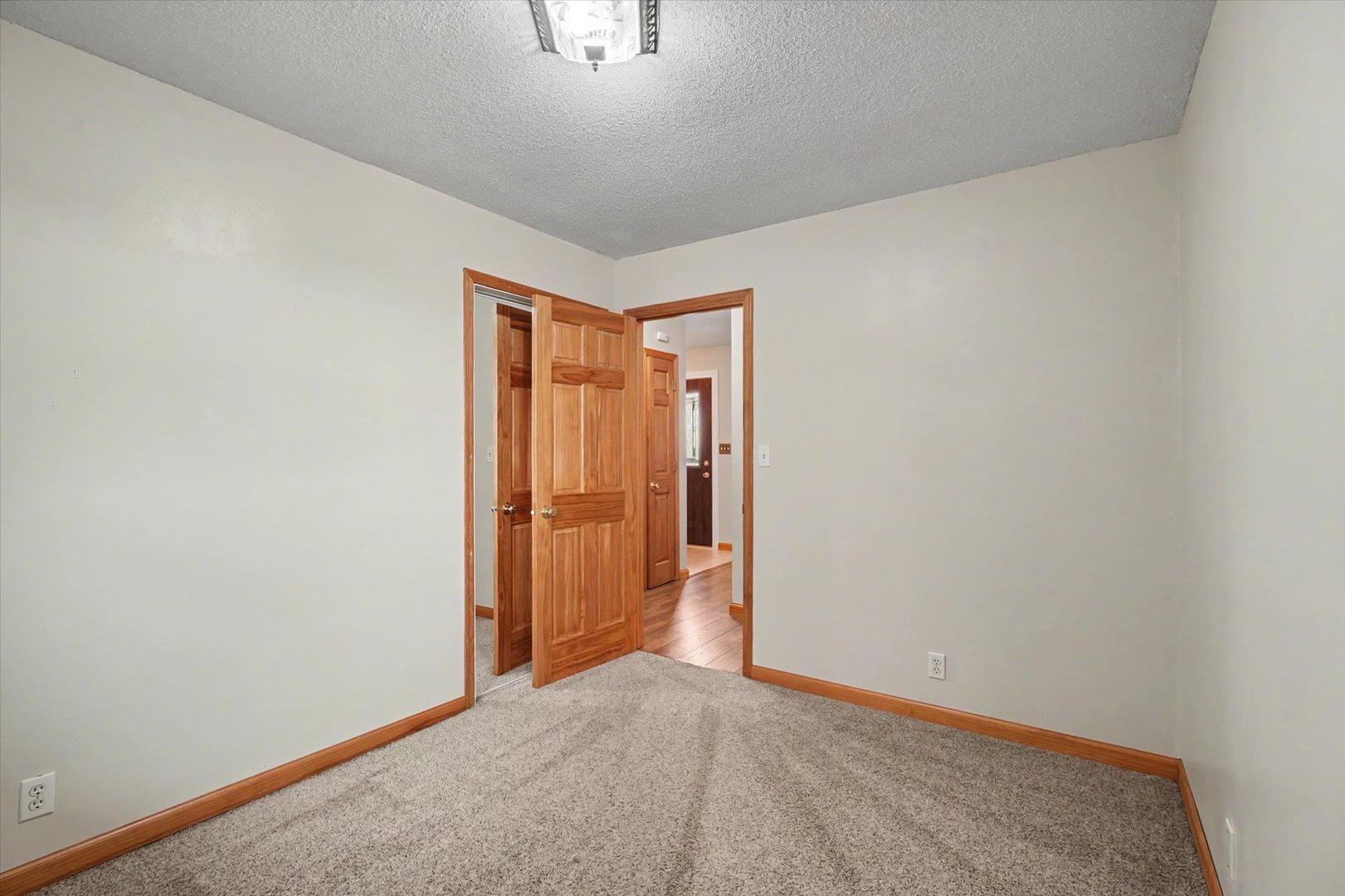 2108 County Road 1900 E Property Photo 28