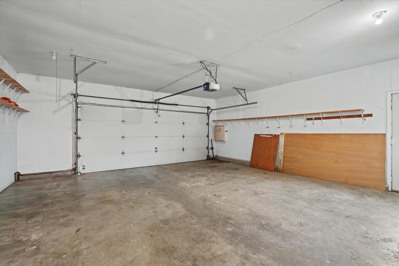 2108 County Road 1900 E Property Photo 33