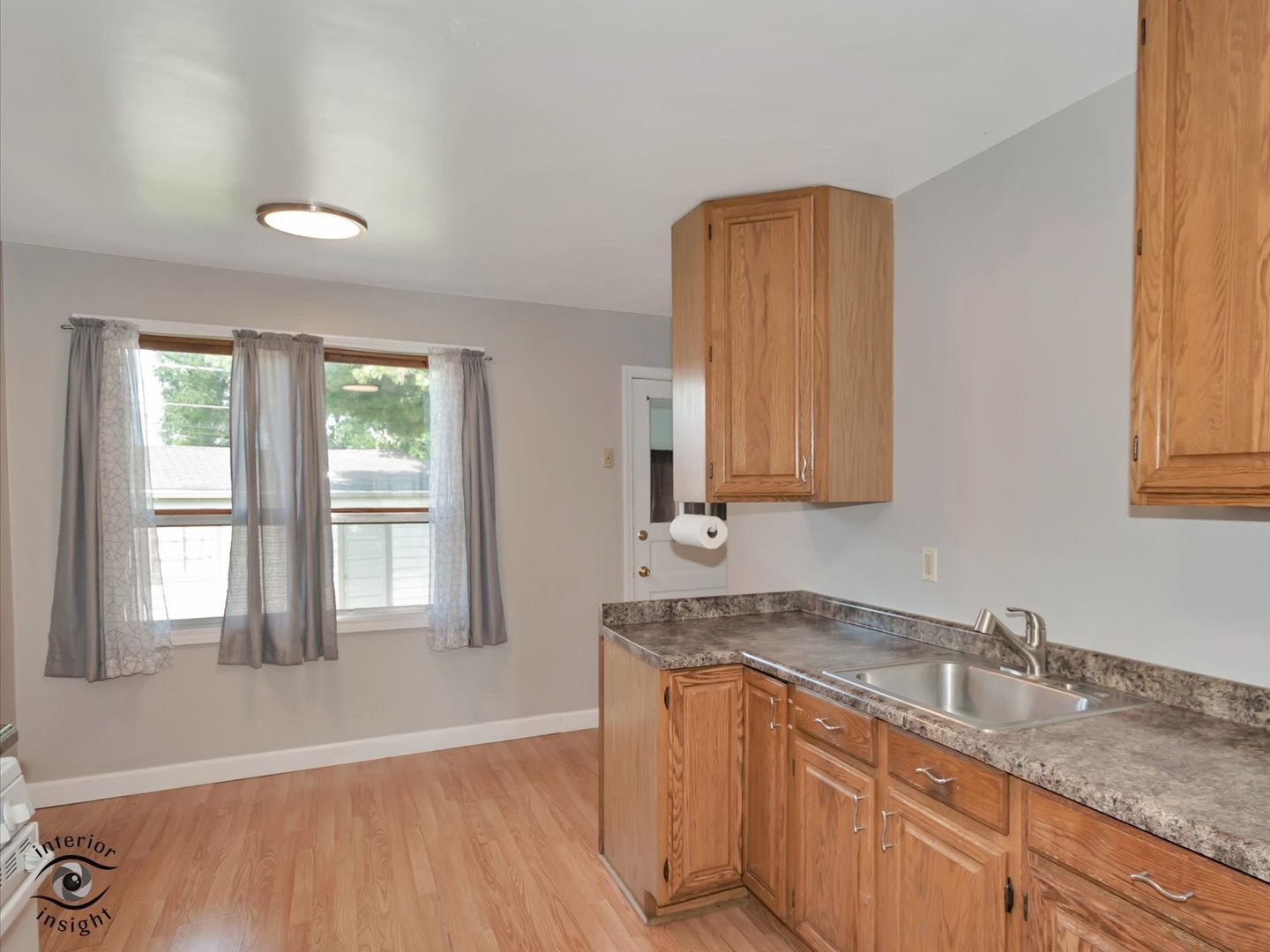 14624 S Albany Avenue Property Photo 9