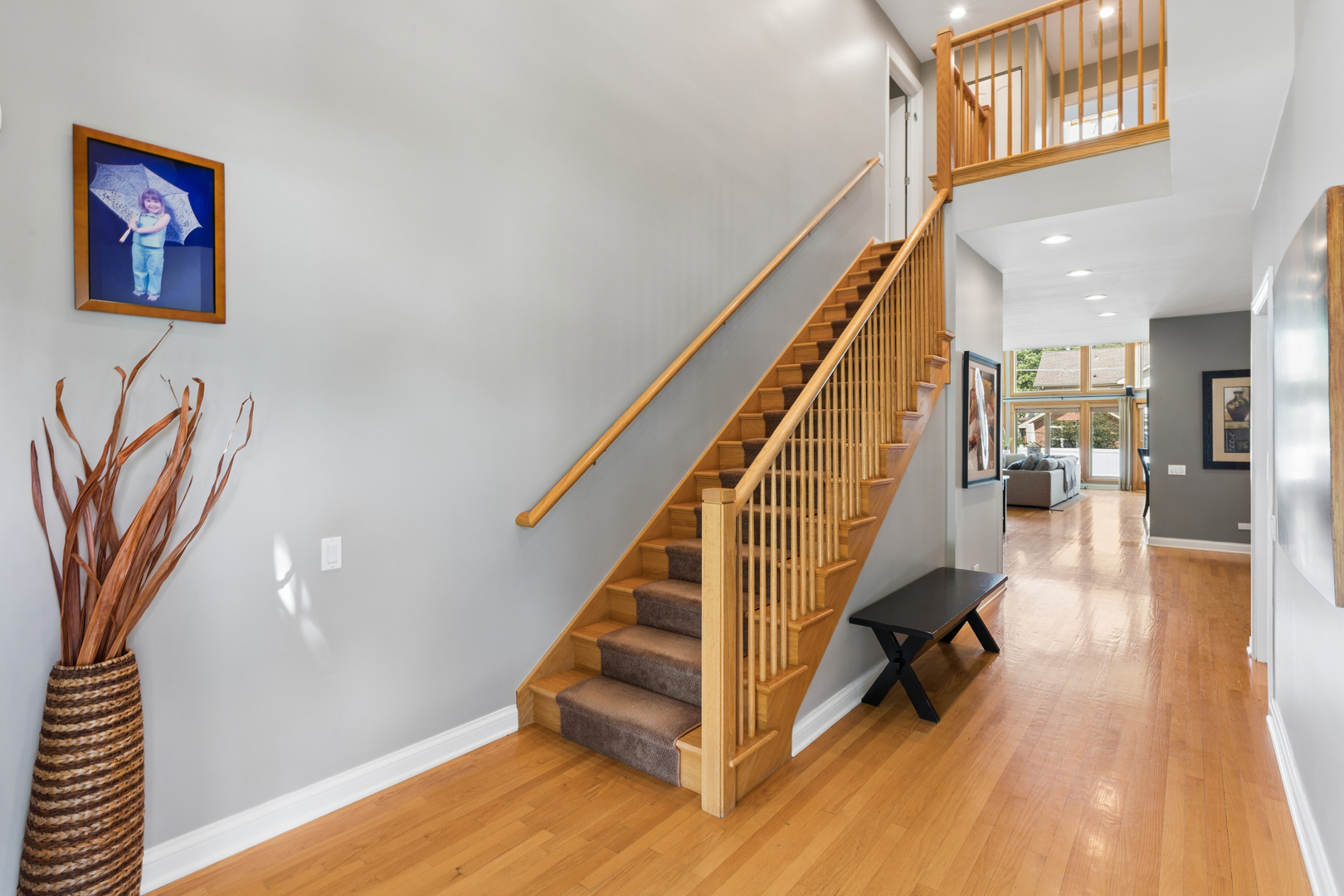 2532 Illinois Road Property Photo 3