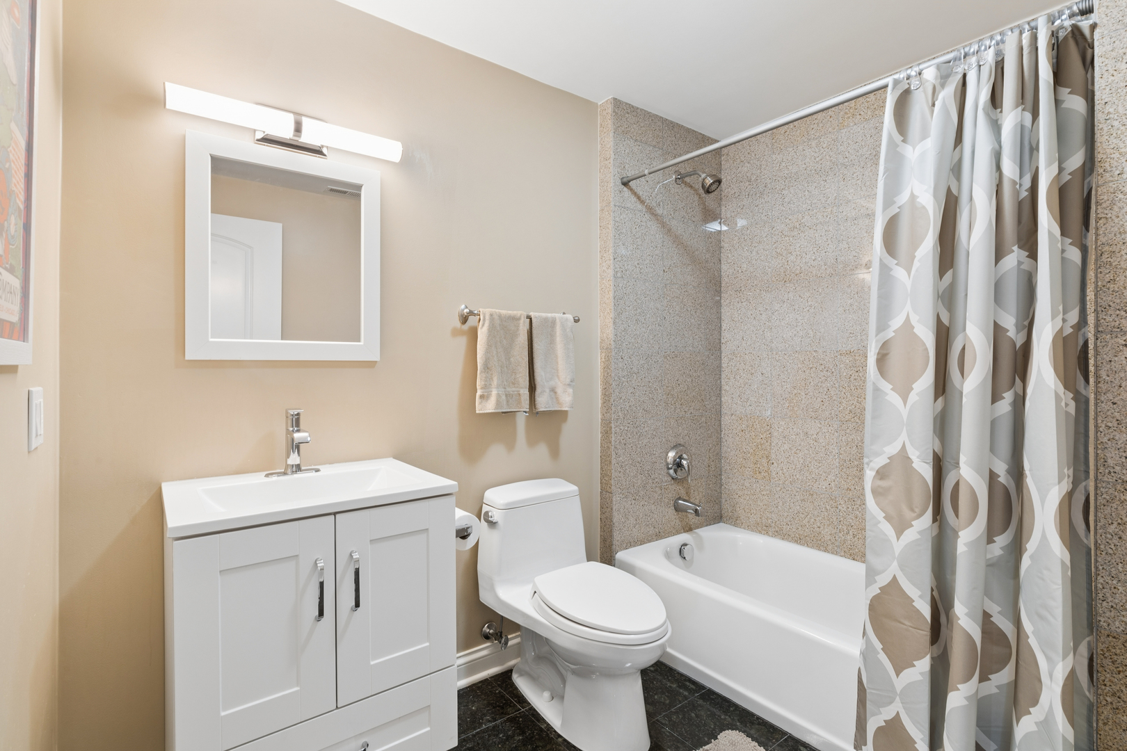 2532 Illinois Road Property Photo 27