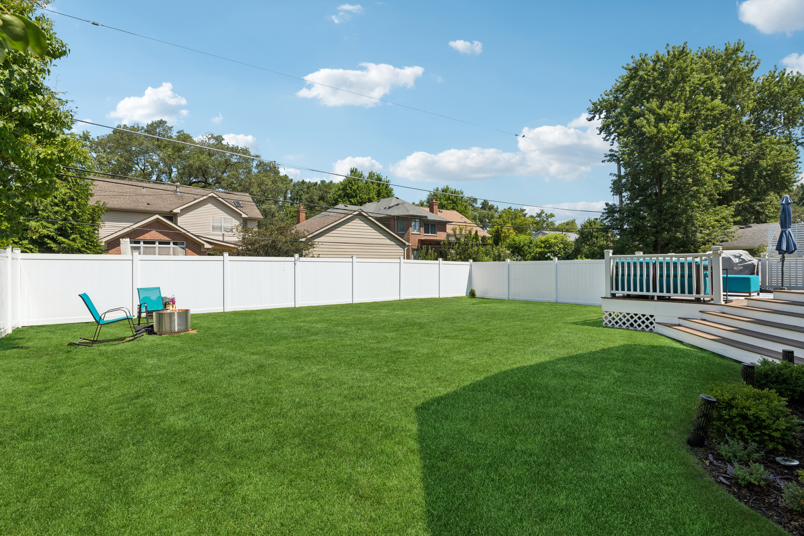 2532 Illinois Road Property Photo 30
