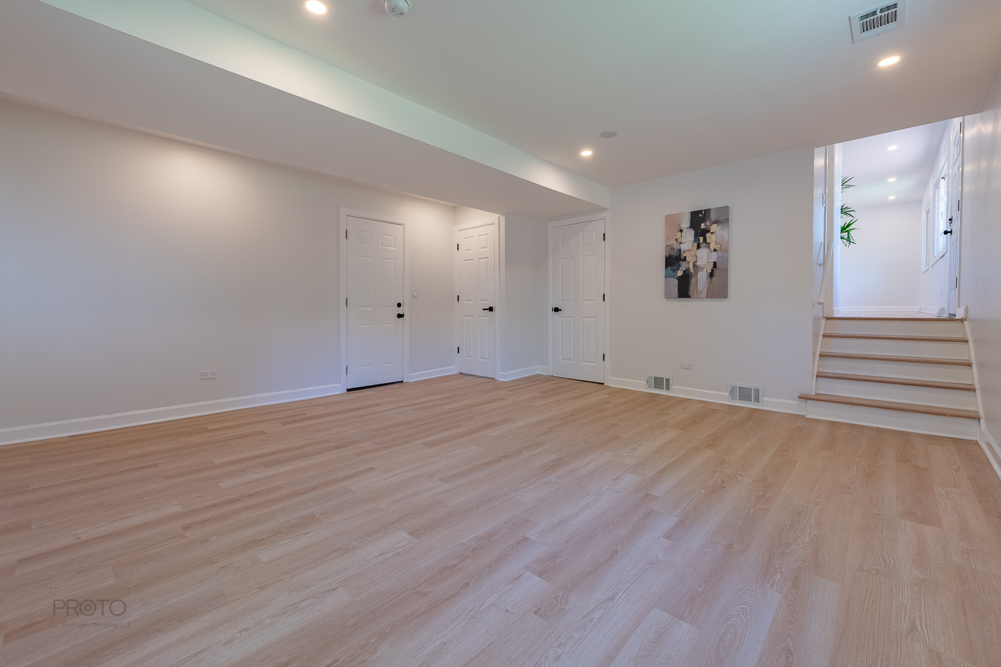 2405 Avondale Avenue Property Photo 20