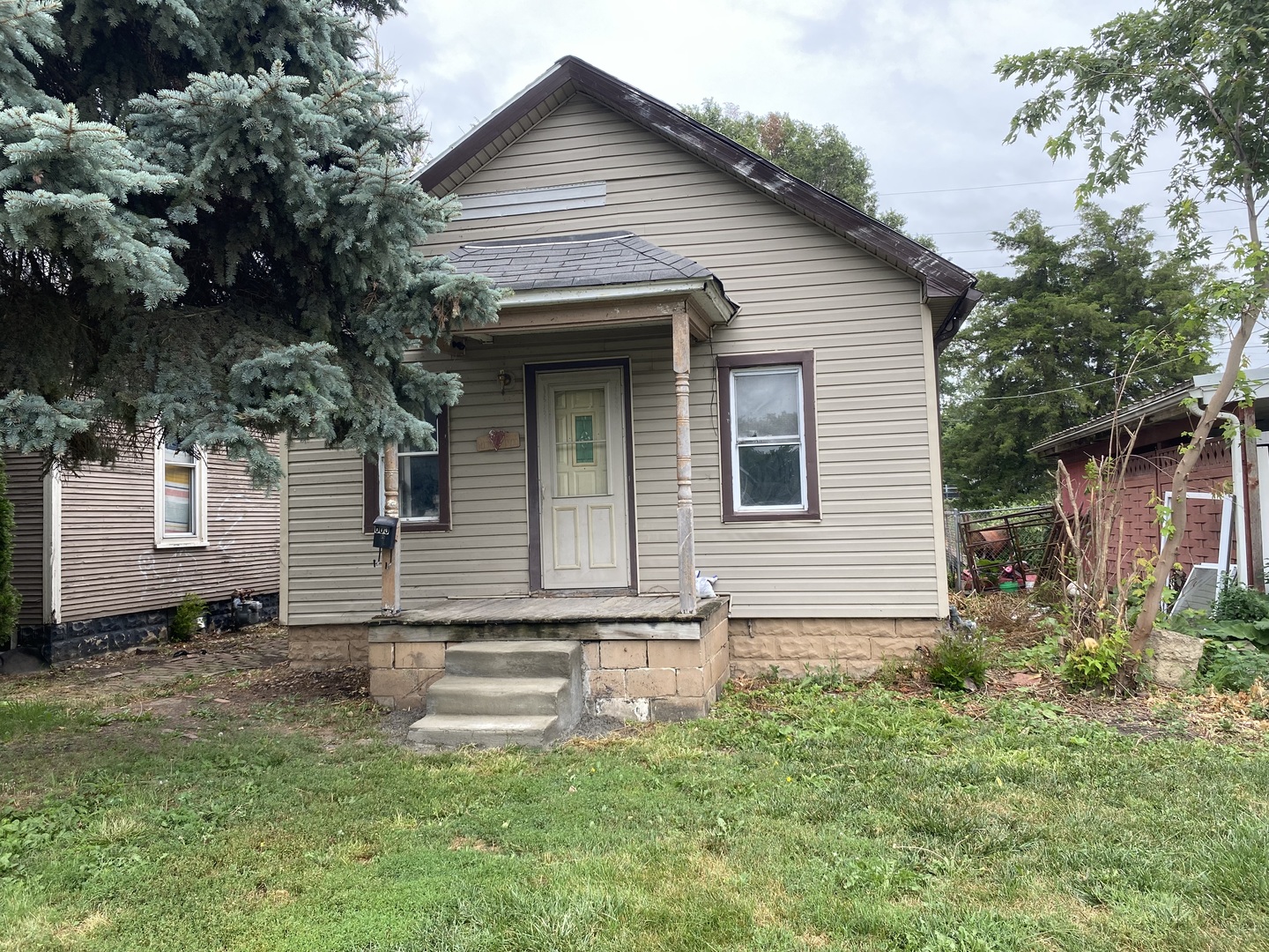 605 N Monroe Street Property Photo 1