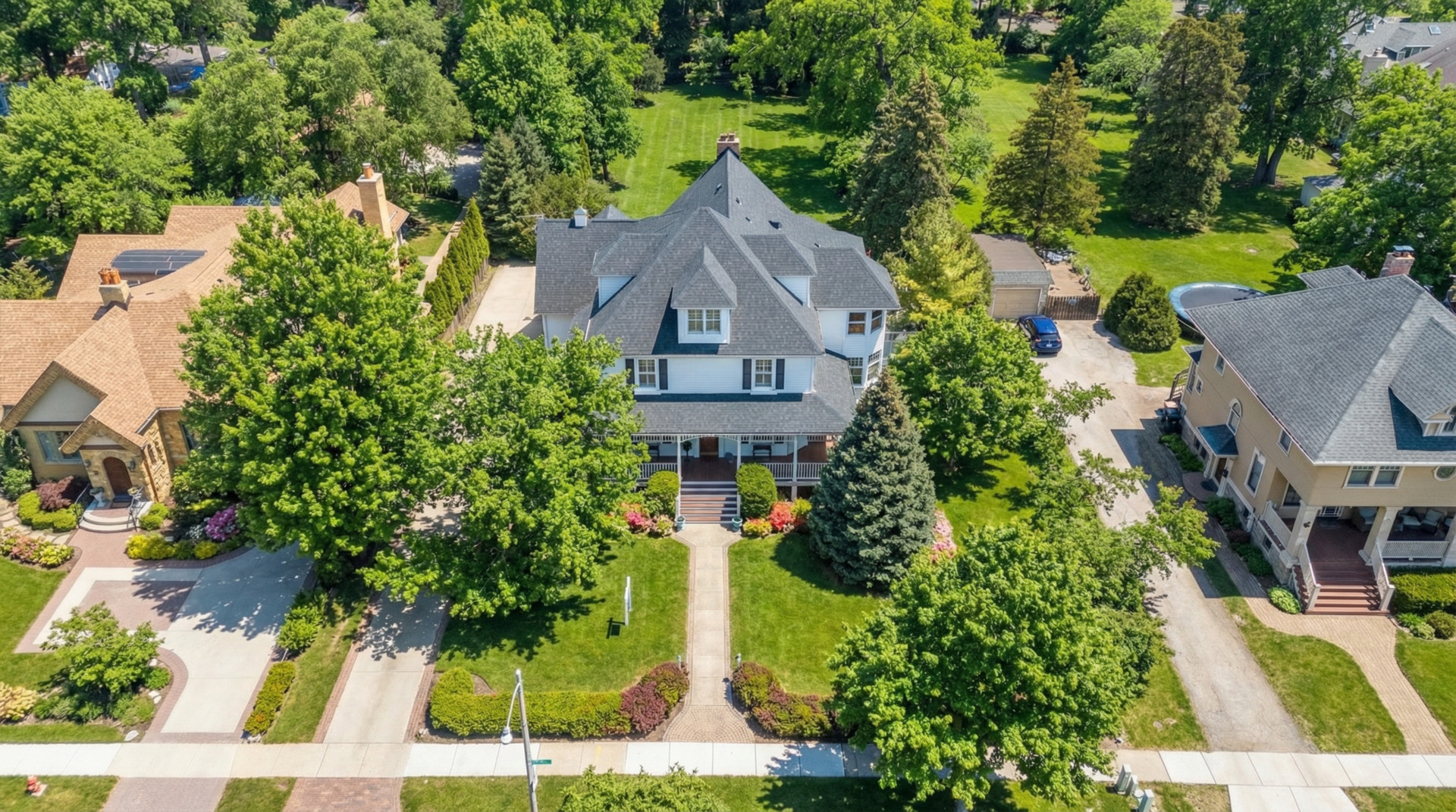 300 E Euclid Avenue Property Photo