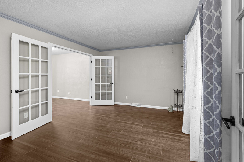 3027 Kelling Street Property Photo 16