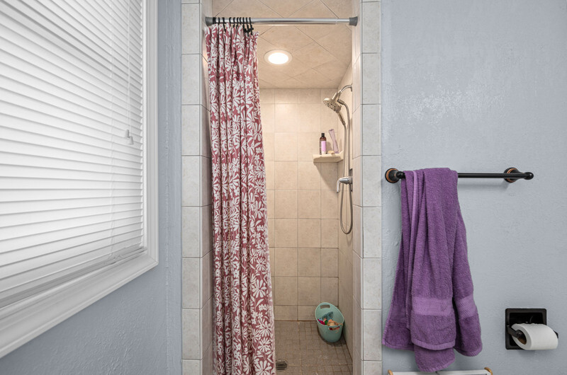 3027 Kelling Street Property Photo 37