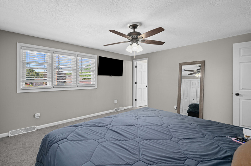 3027 Kelling Street Property Photo 38