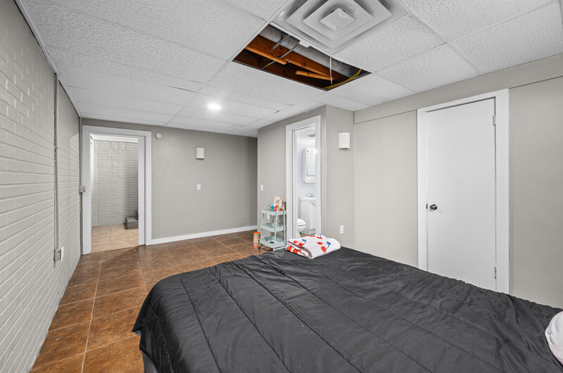 3027 Kelling Street Property Photo 40