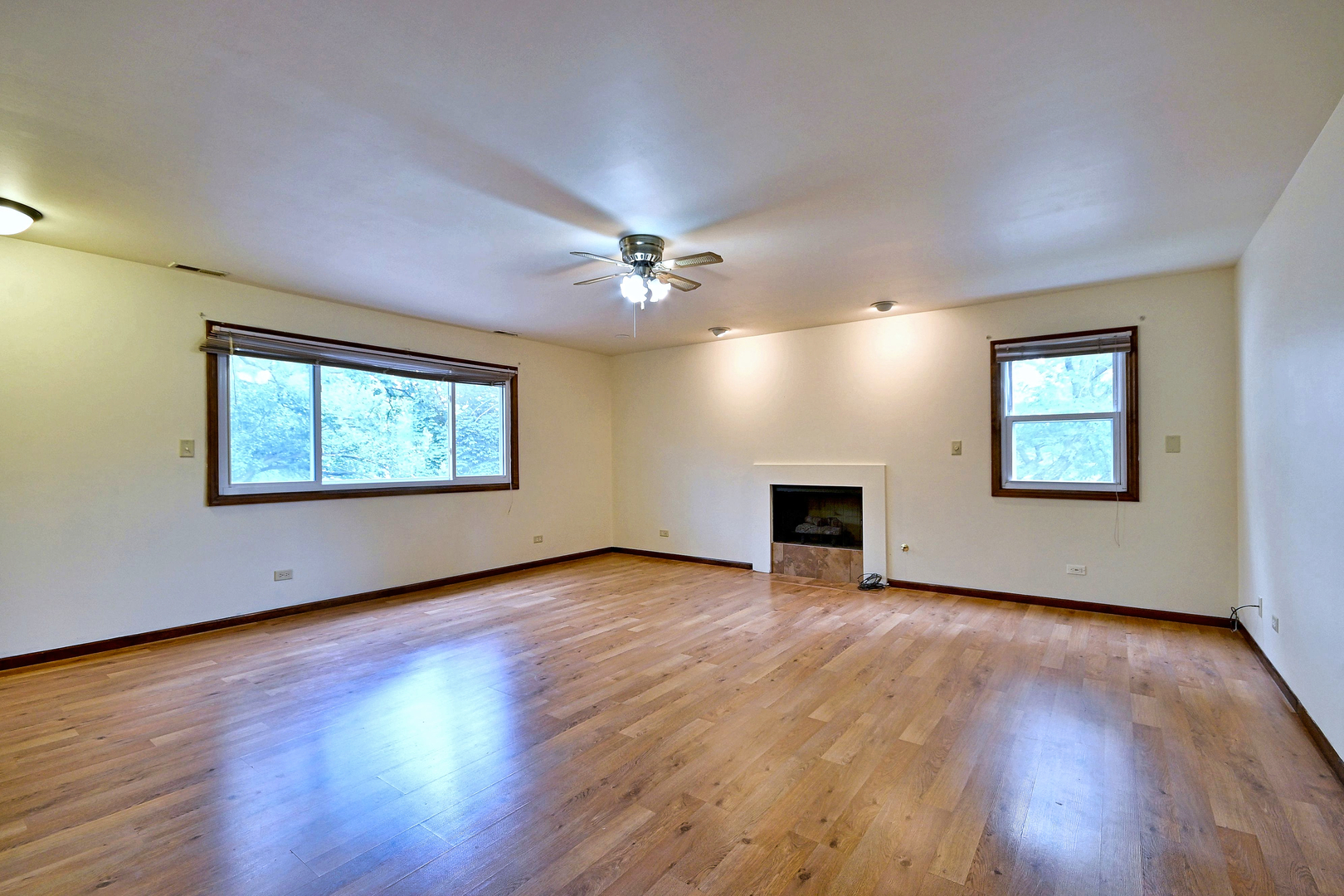 8039 Geneva Street Property Photo 24