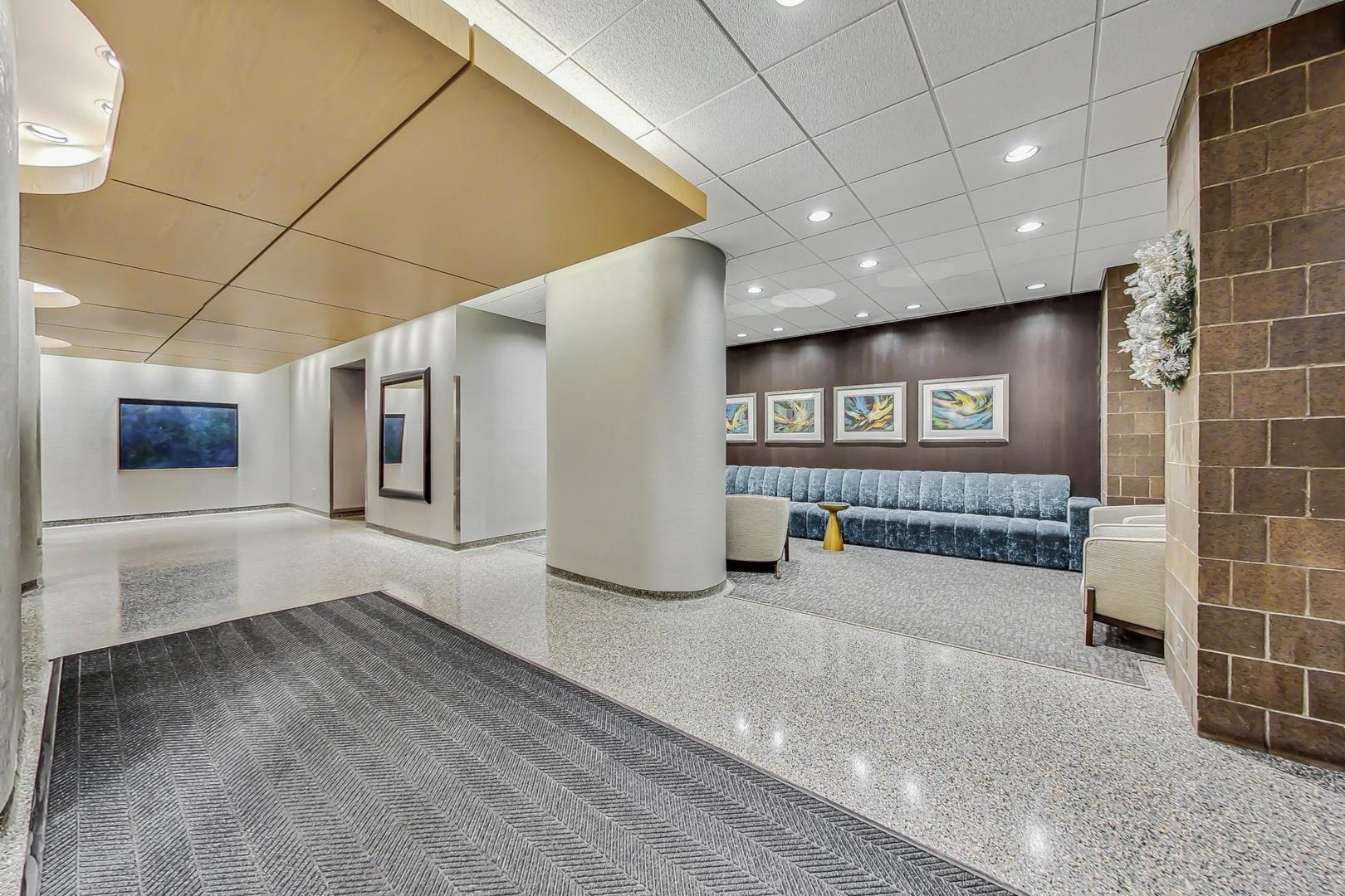 405 N Wabash Avenue 715 Property Photo 14
