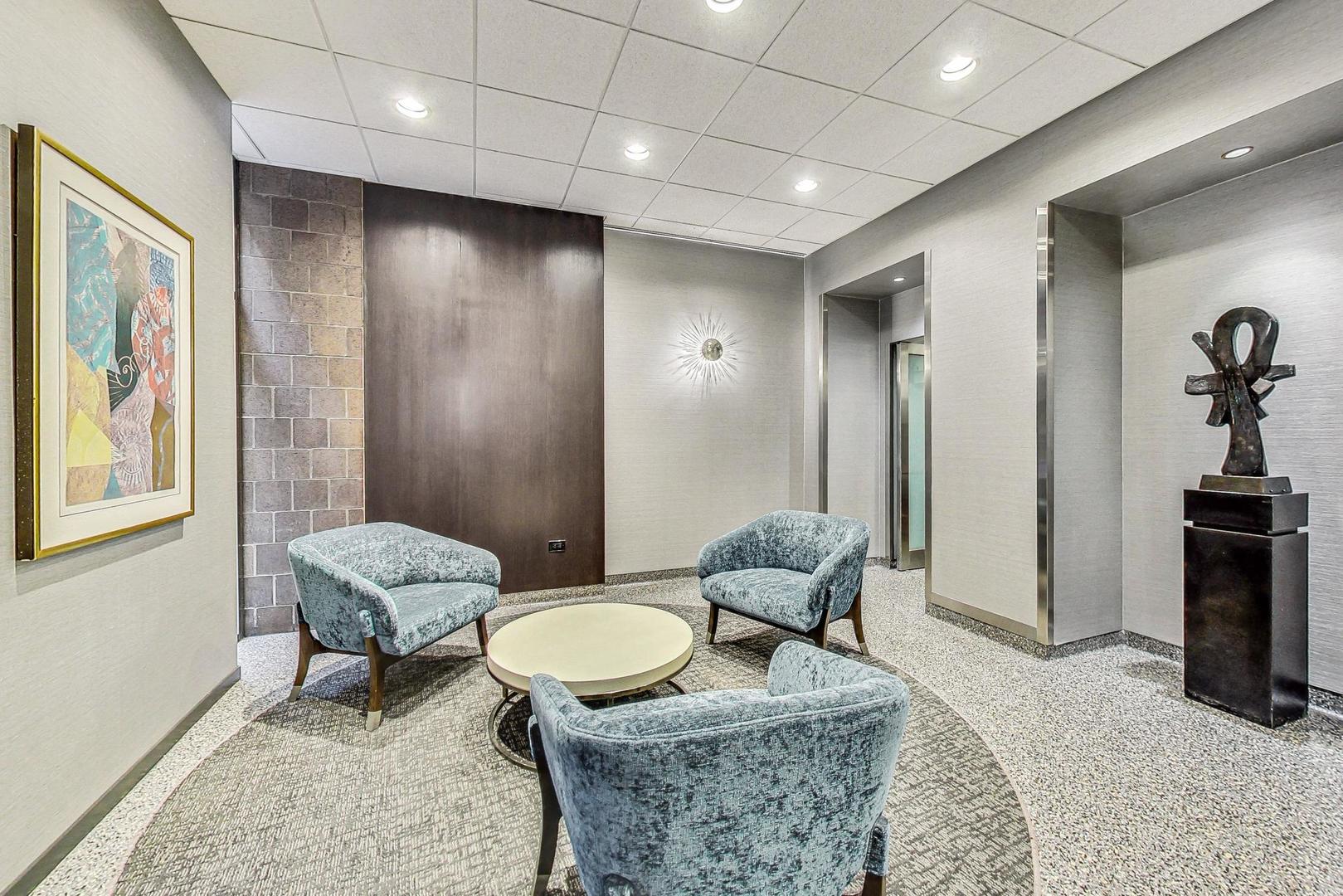405 N Wabash Avenue 715 Property Photo 17