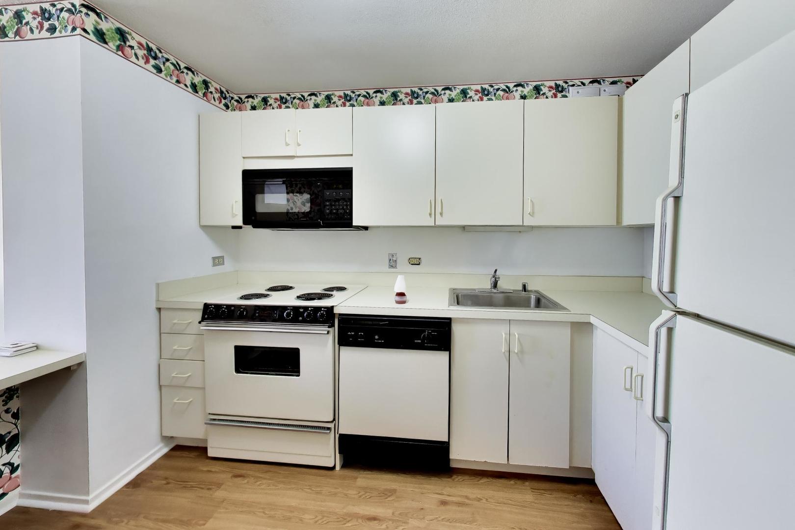 405 N Wabash Avenue 715 Property Photo 23