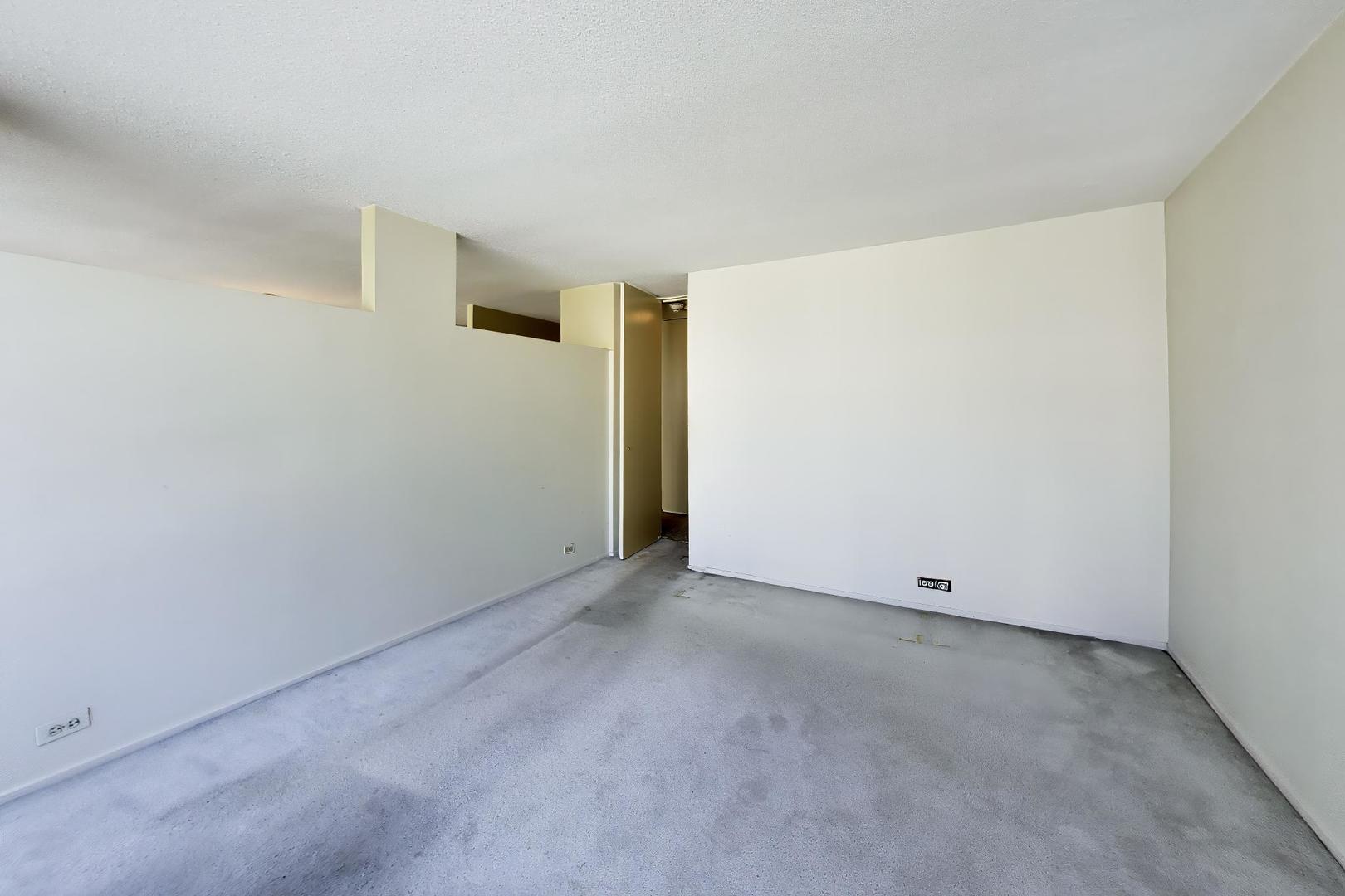 405 N Wabash Avenue 715 Property Photo 27