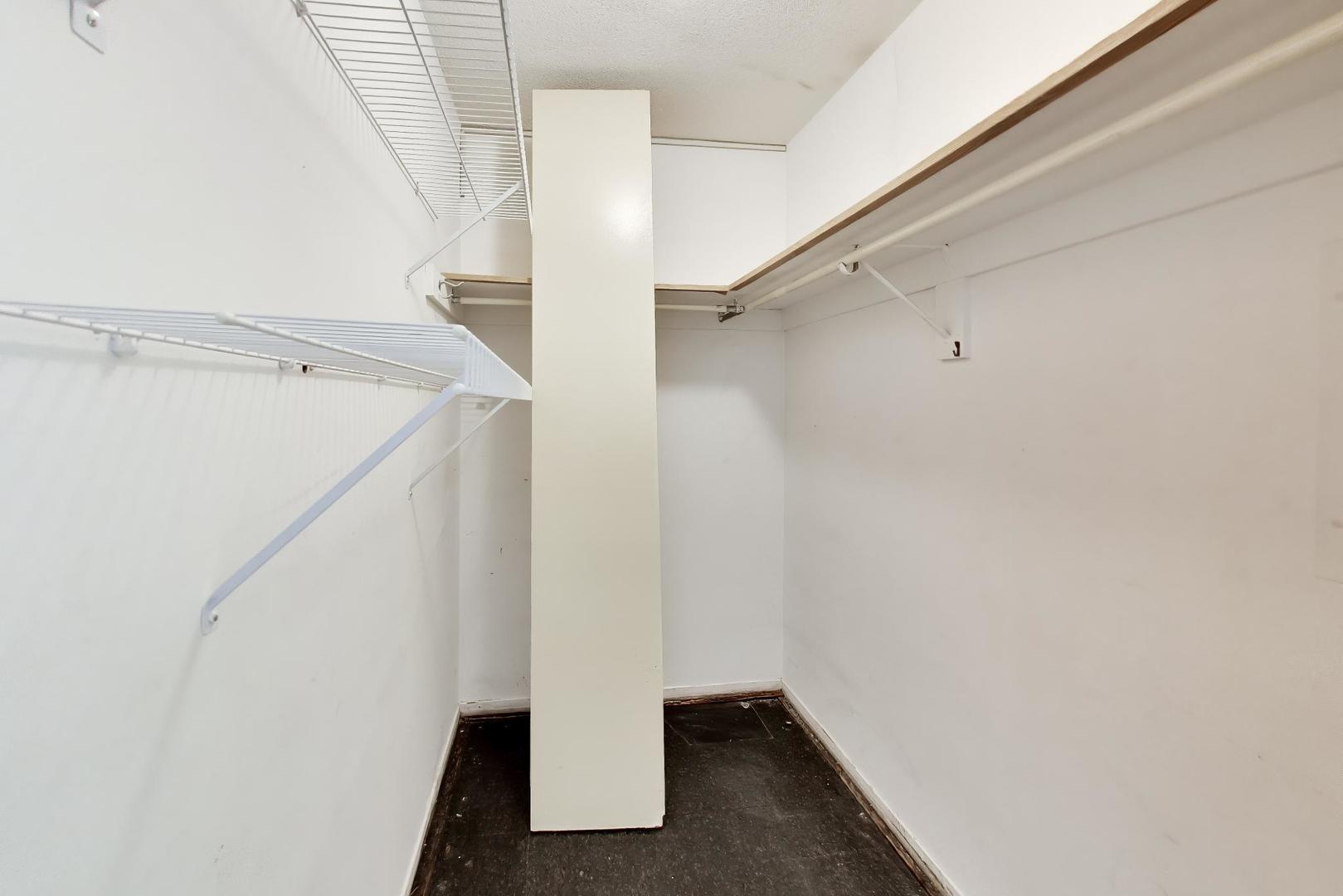 405 N Wabash Avenue 715 Property Photo 30