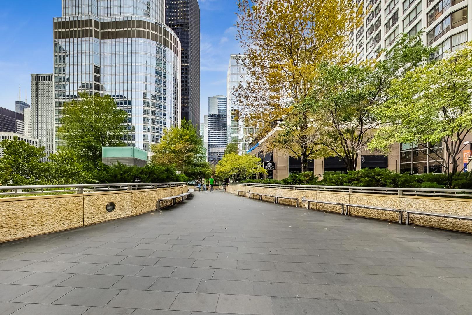 405 N Wabash Avenue 715 Property Photo 46