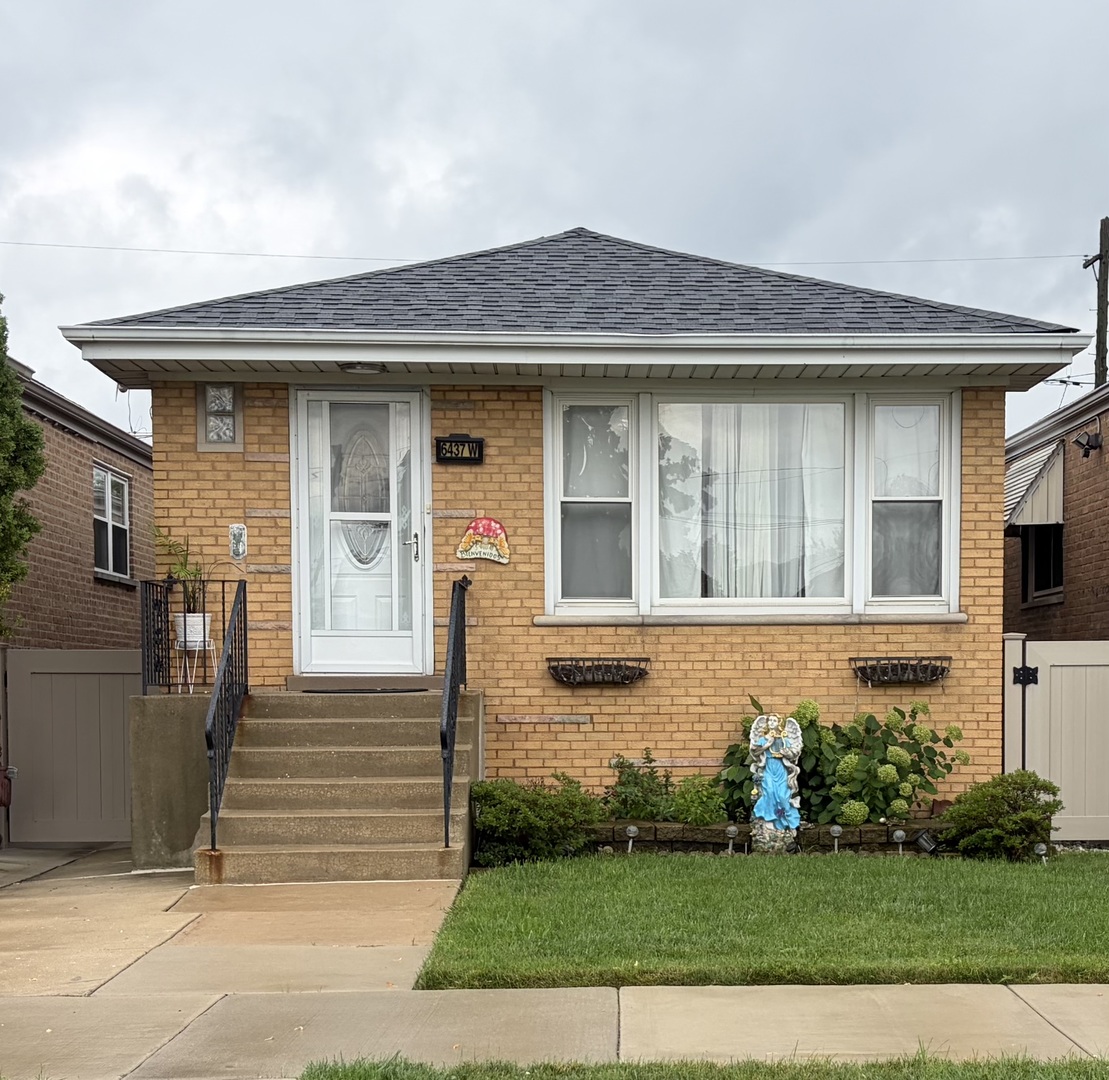 6437 W 63rd Place Property Photo 1