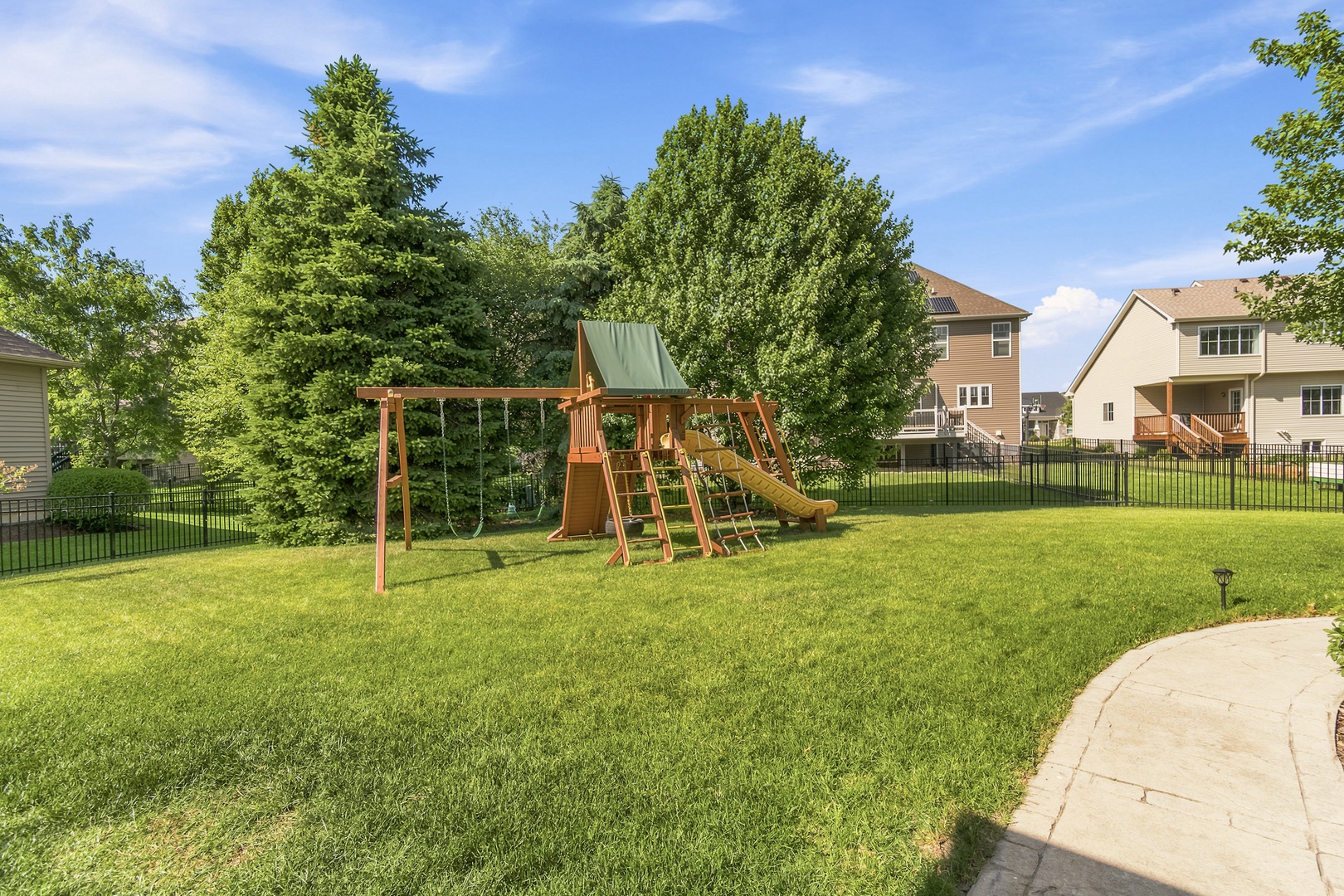 1160 Lakin Avenue Property Photo 79