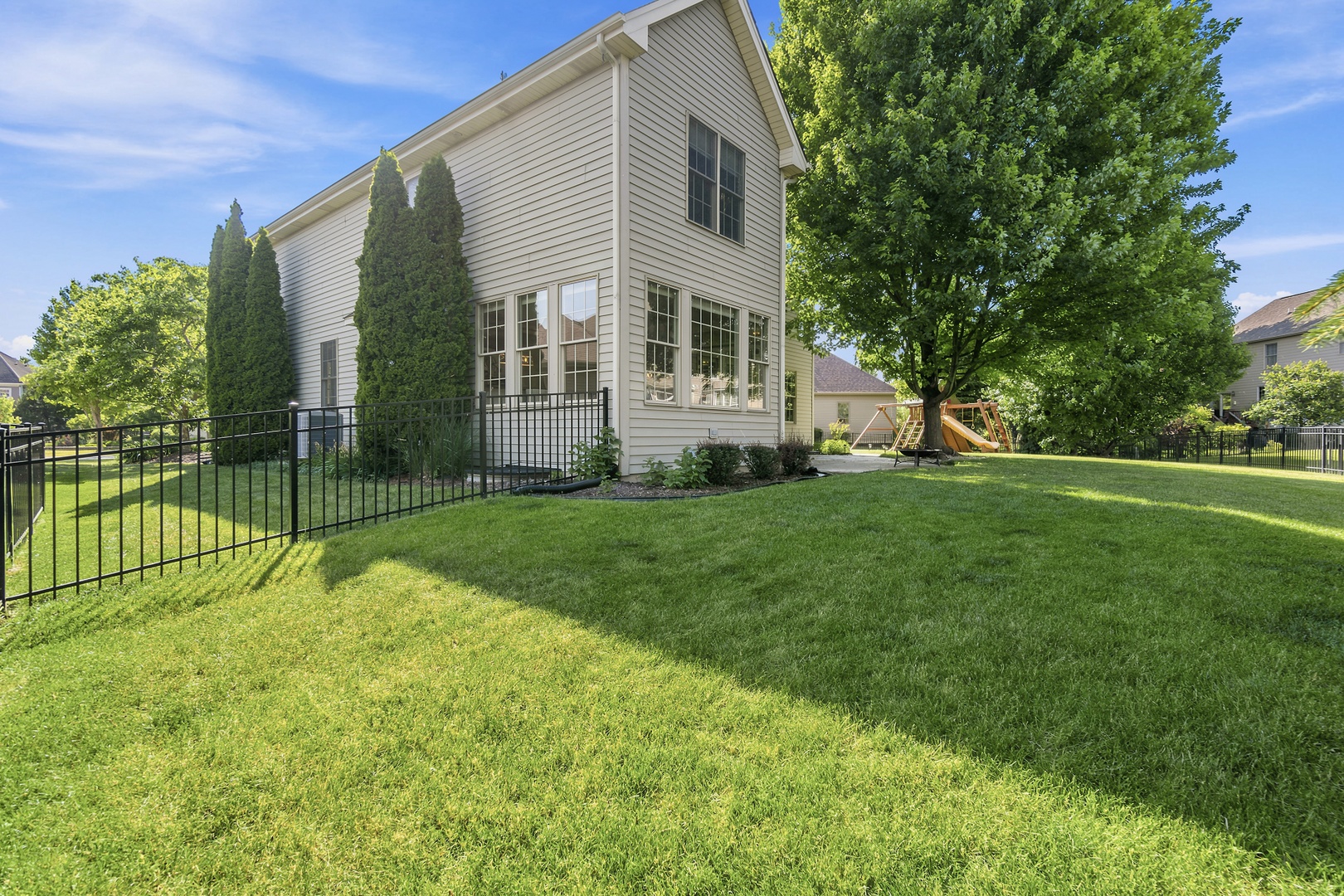 1160 Lakin Avenue Property Photo 83