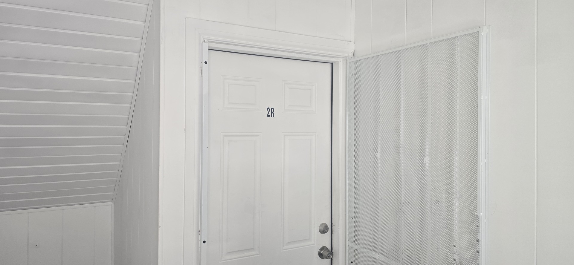 8222 S South Shore Drive 1r Property Photo 10
