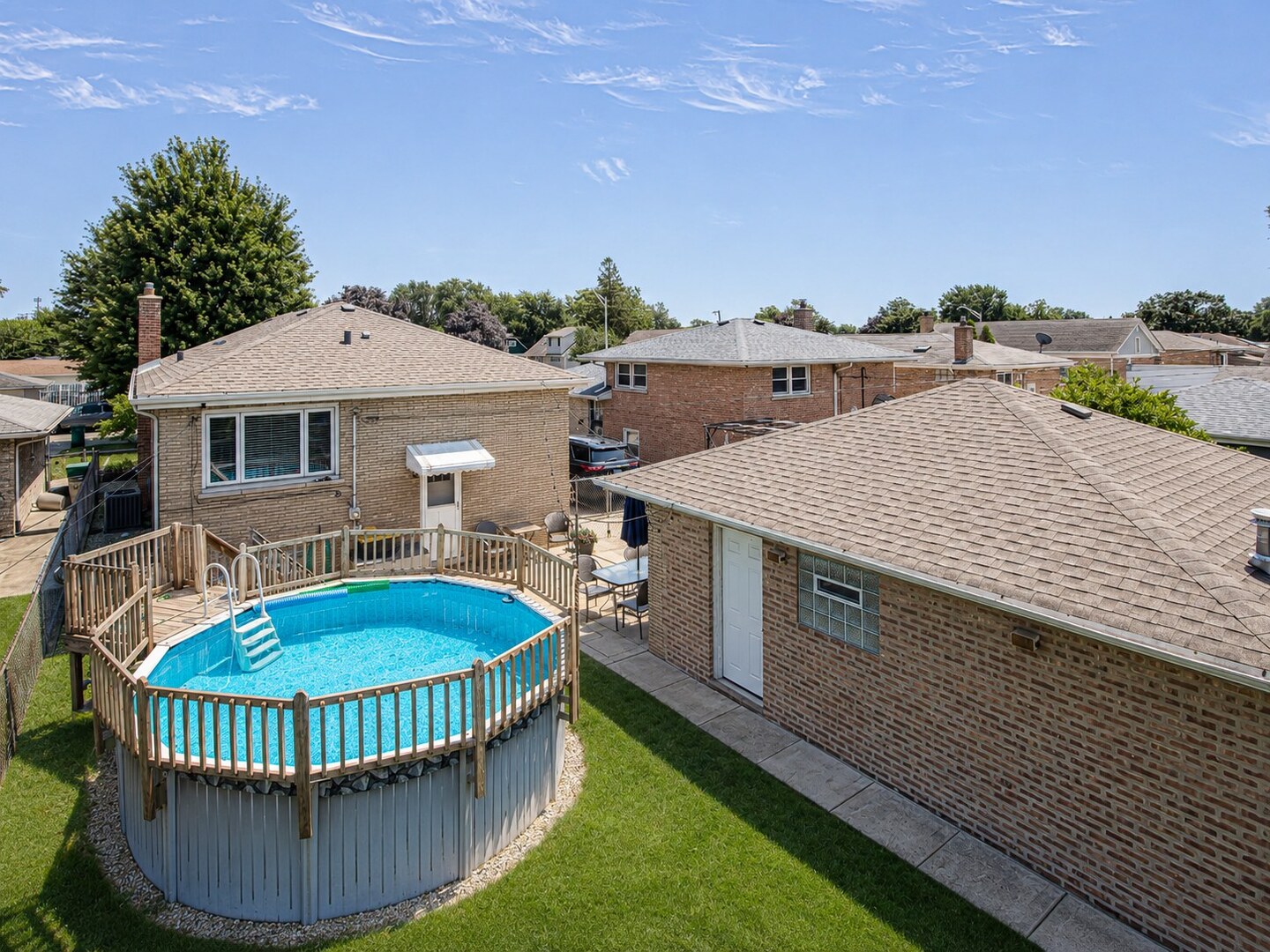 8120 Mayfield Avenue Property Photo 4