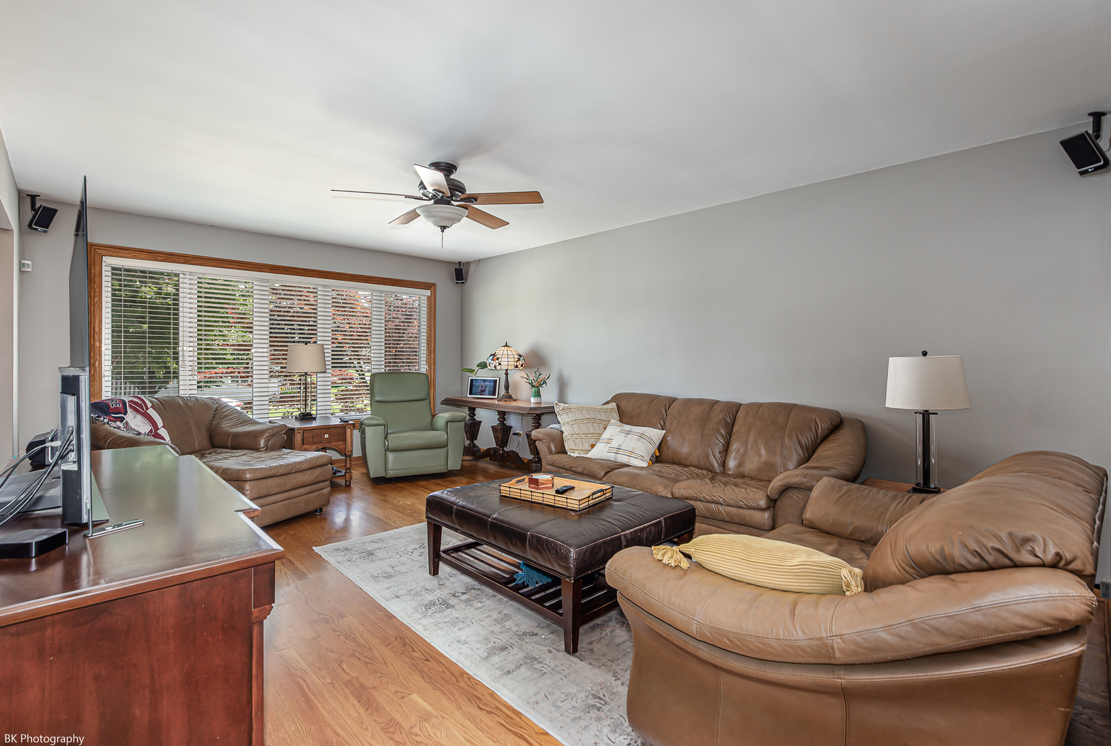 8120 Mayfield Avenue Property Photo 6