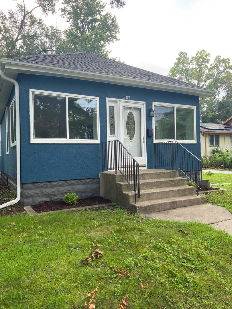 207 Schwab Street Property Photo 2