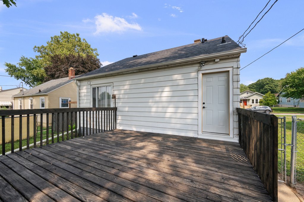 433 51st Street Property Photo 18