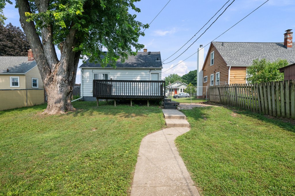 433 51st Street Property Photo 20