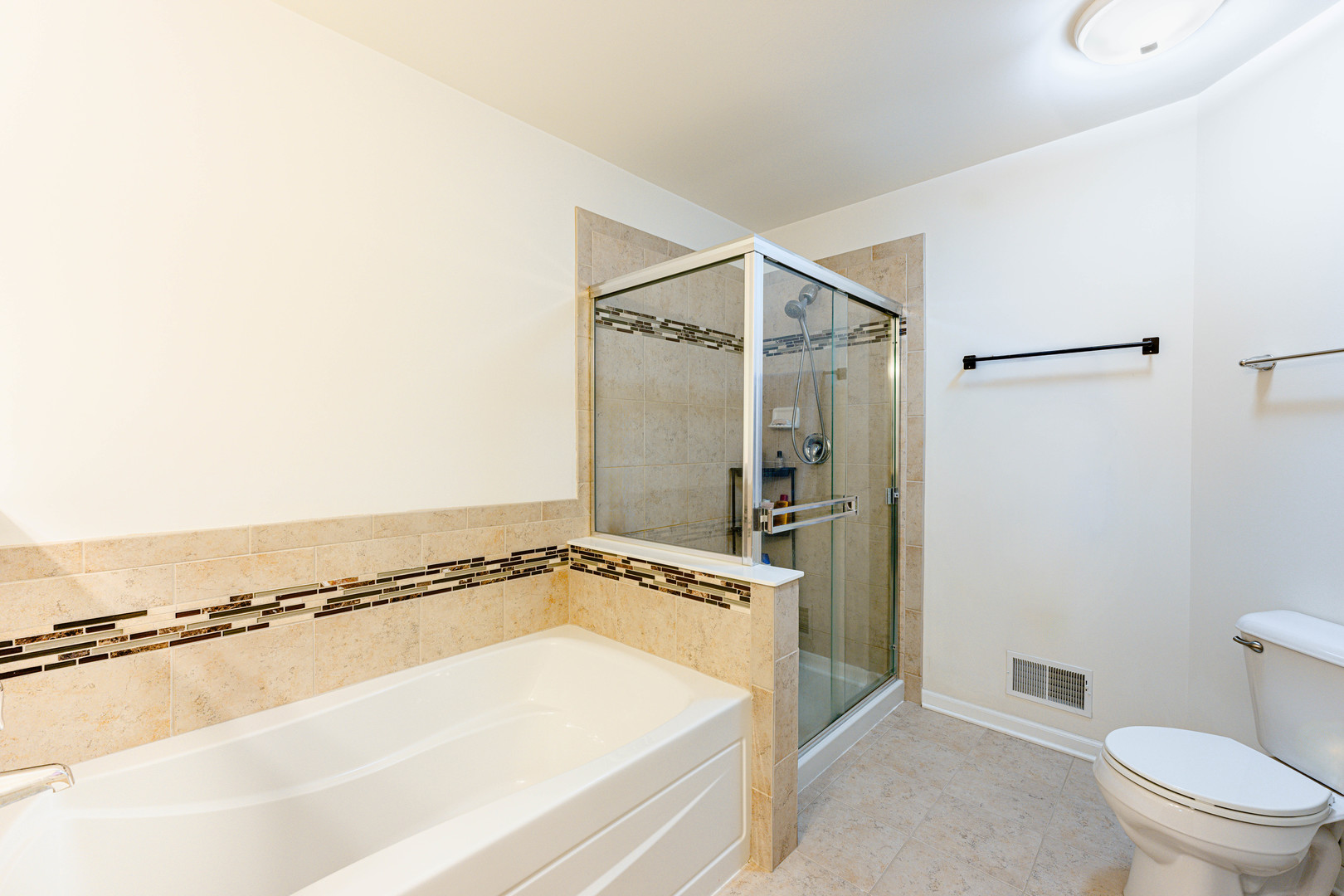 2832 Henley Lane Property Photo 18
