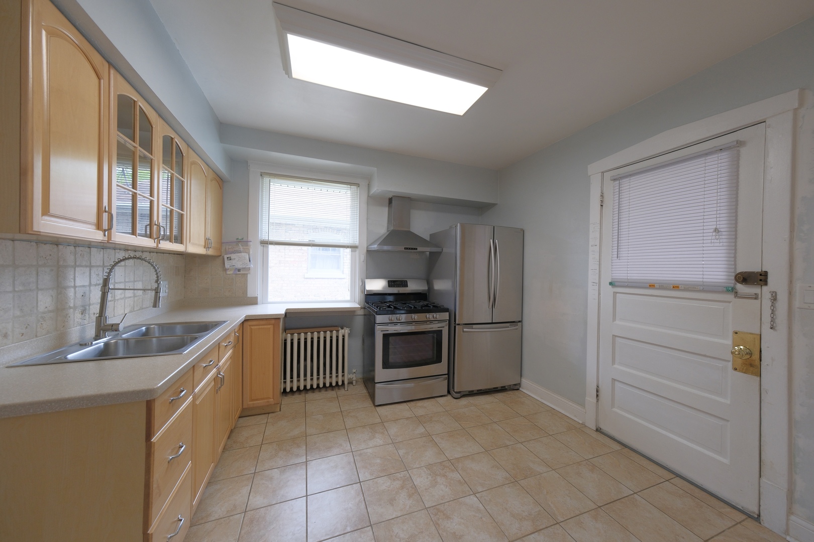 5055 N Keeler Avenue Property Photo 7