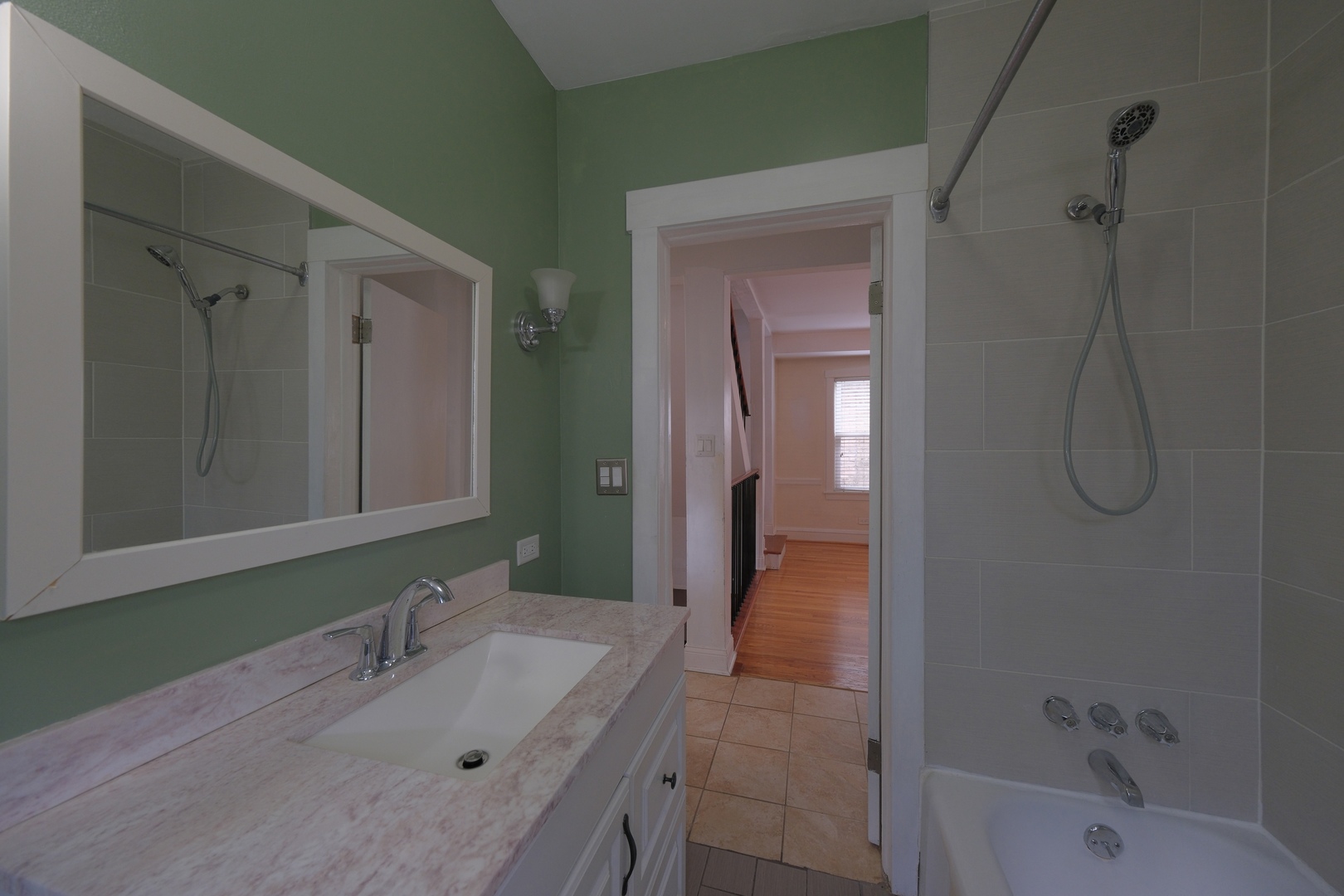 5055 N Keeler Avenue Property Photo 9