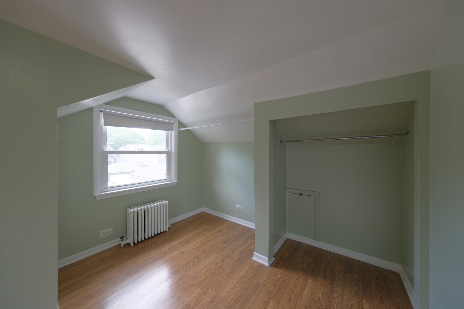 5055 N Keeler Avenue Property Photo 11