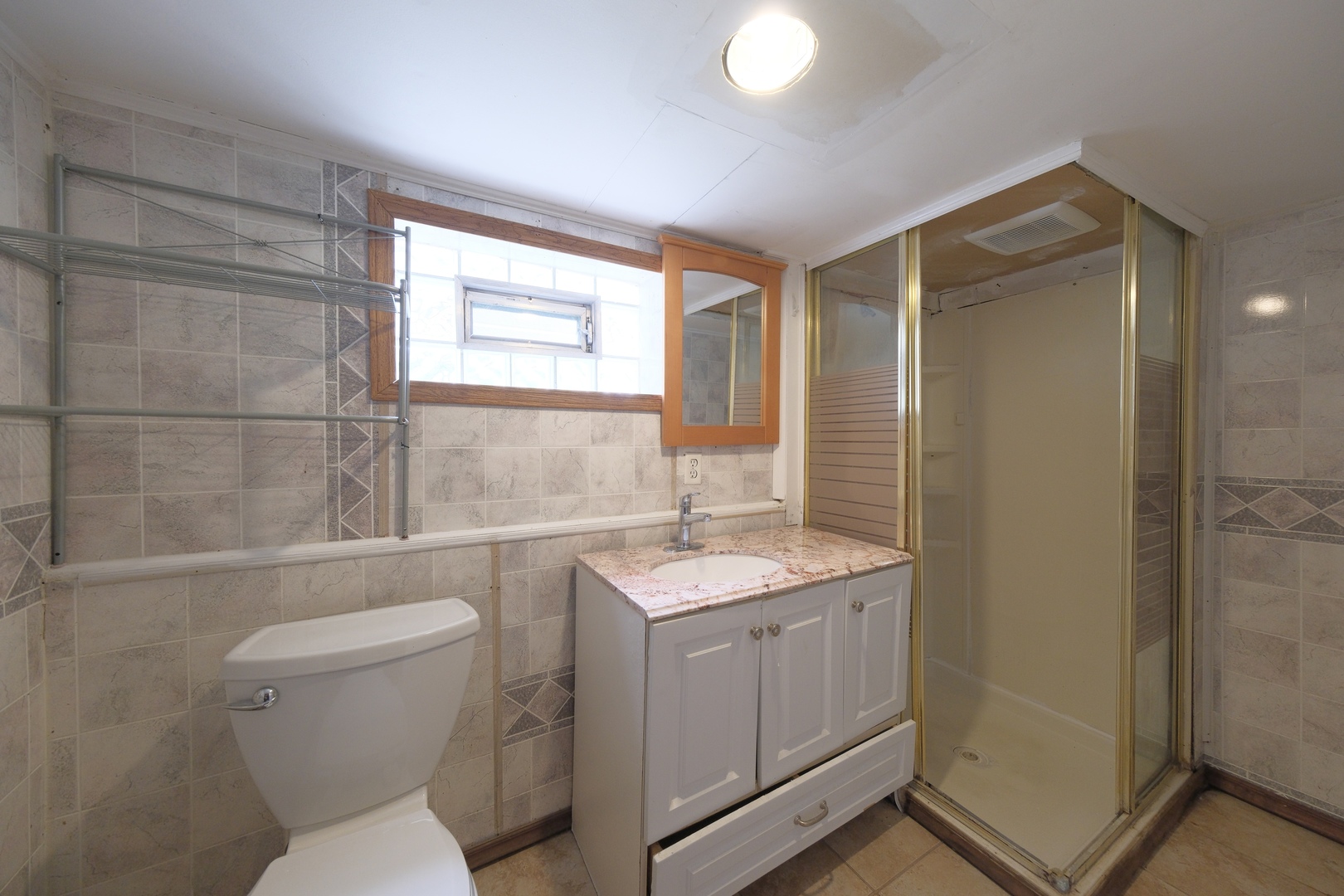 5055 N Keeler Avenue Property Photo 16