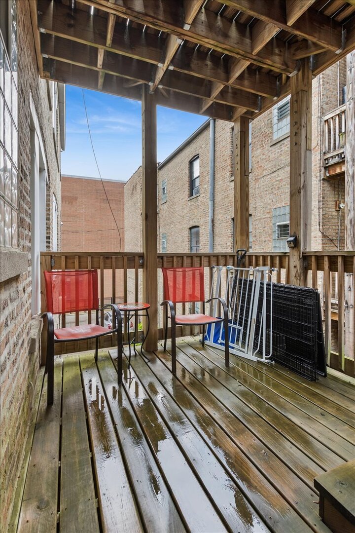 4916 N Kedzie Avenue 2w Property Photo 12