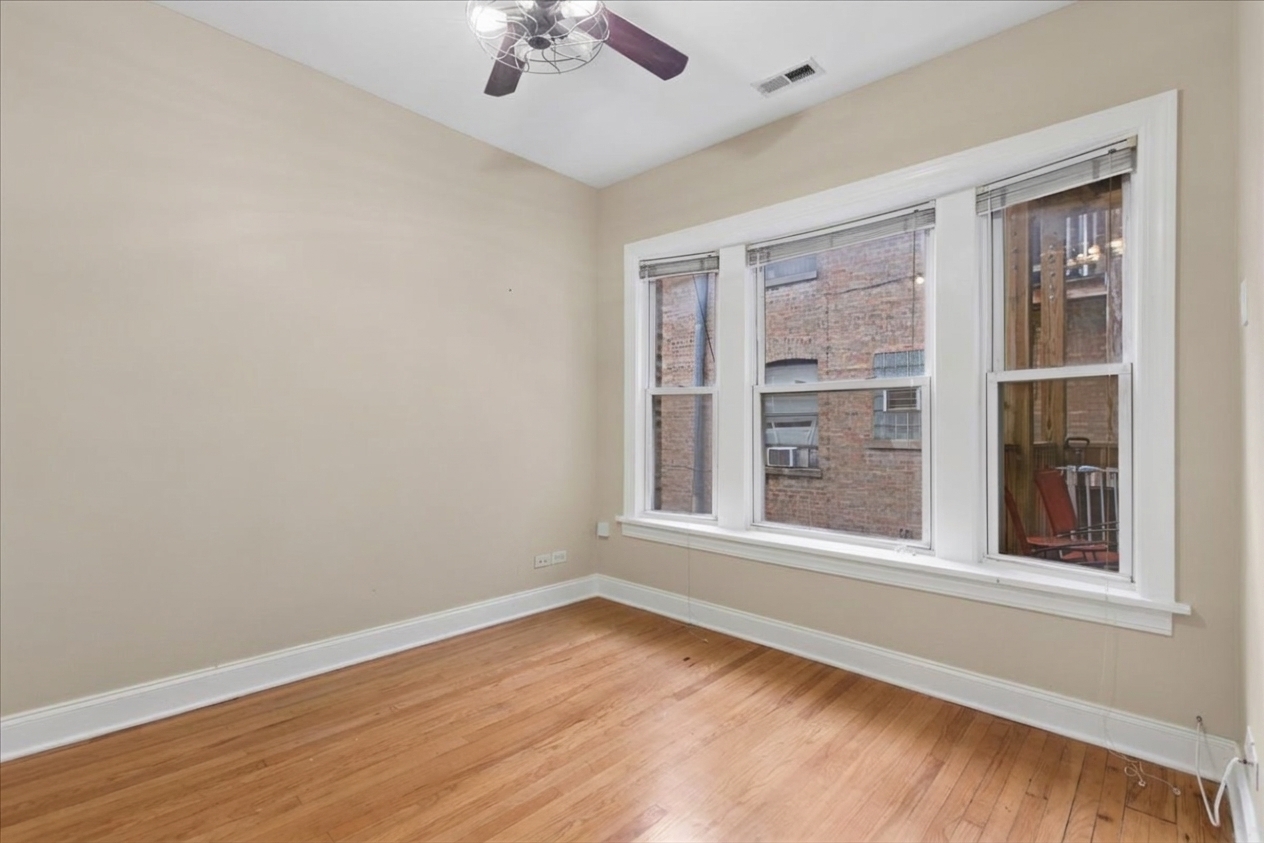 4916 N Kedzie Avenue 2w Property Photo 19